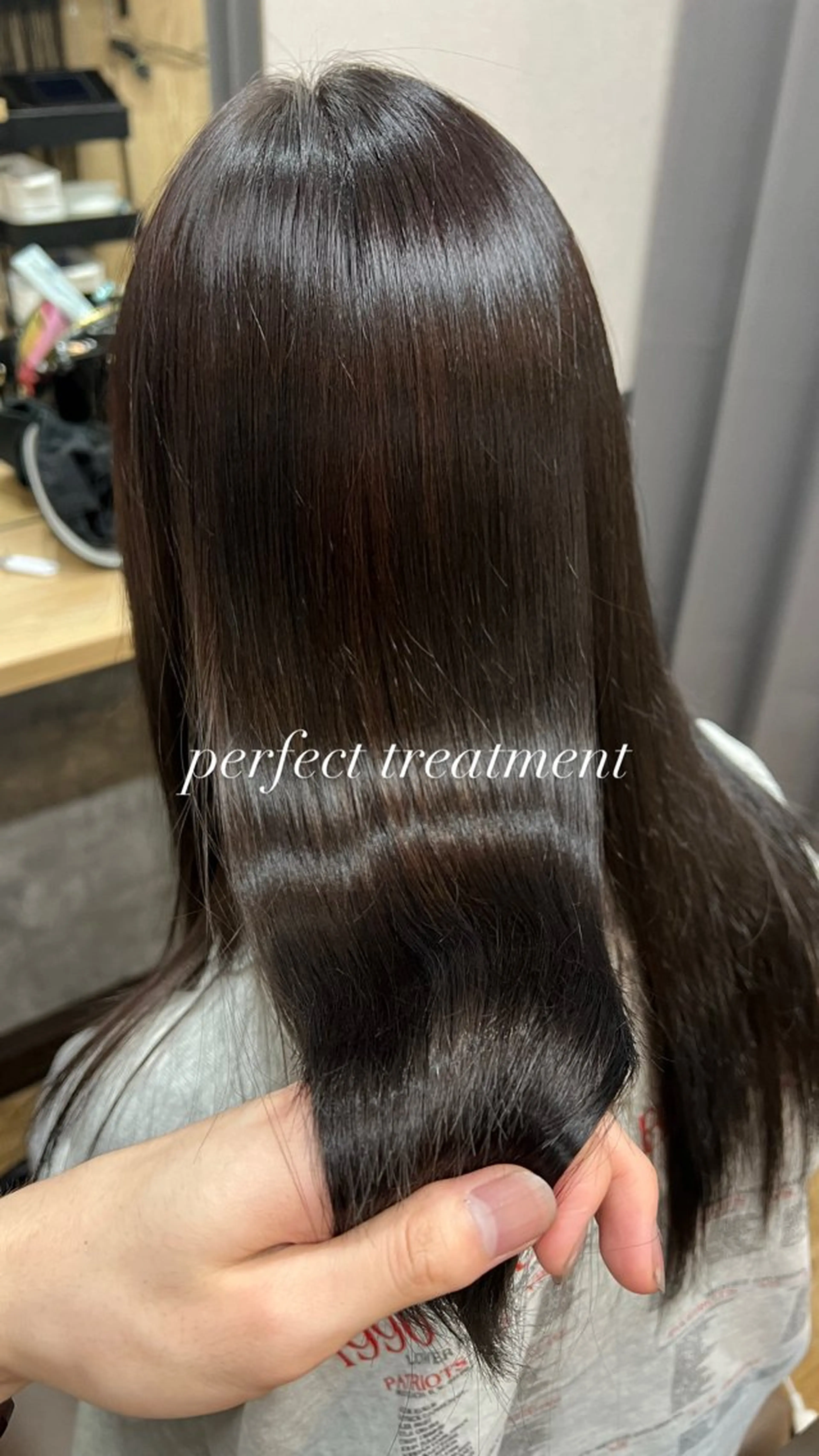 セミロング カラー ヘアカラー トリートメント TELAHAIR所属・鵜殿 力也のヘアスタイル