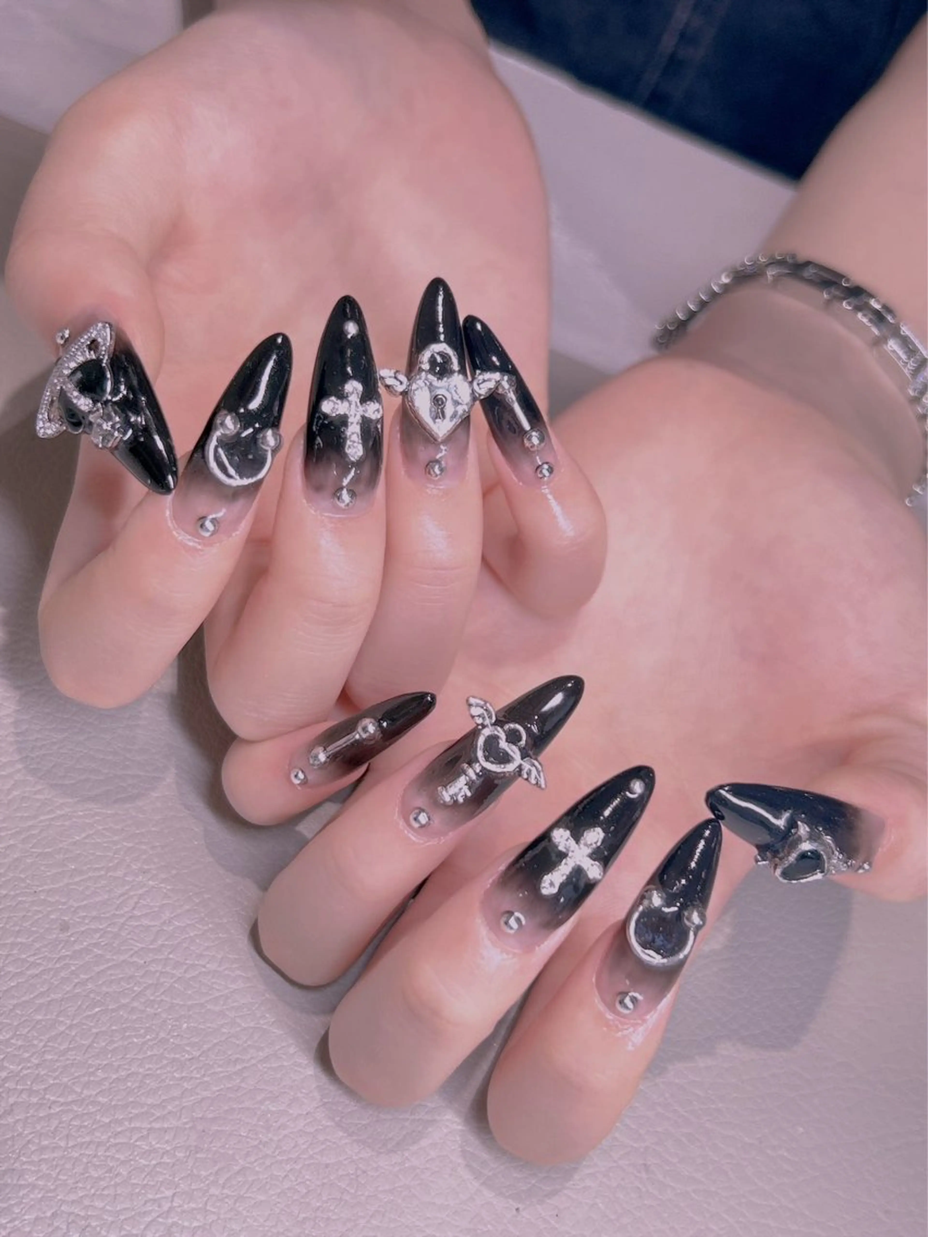 ネイル エムズ ハヤシのネイルデザイン