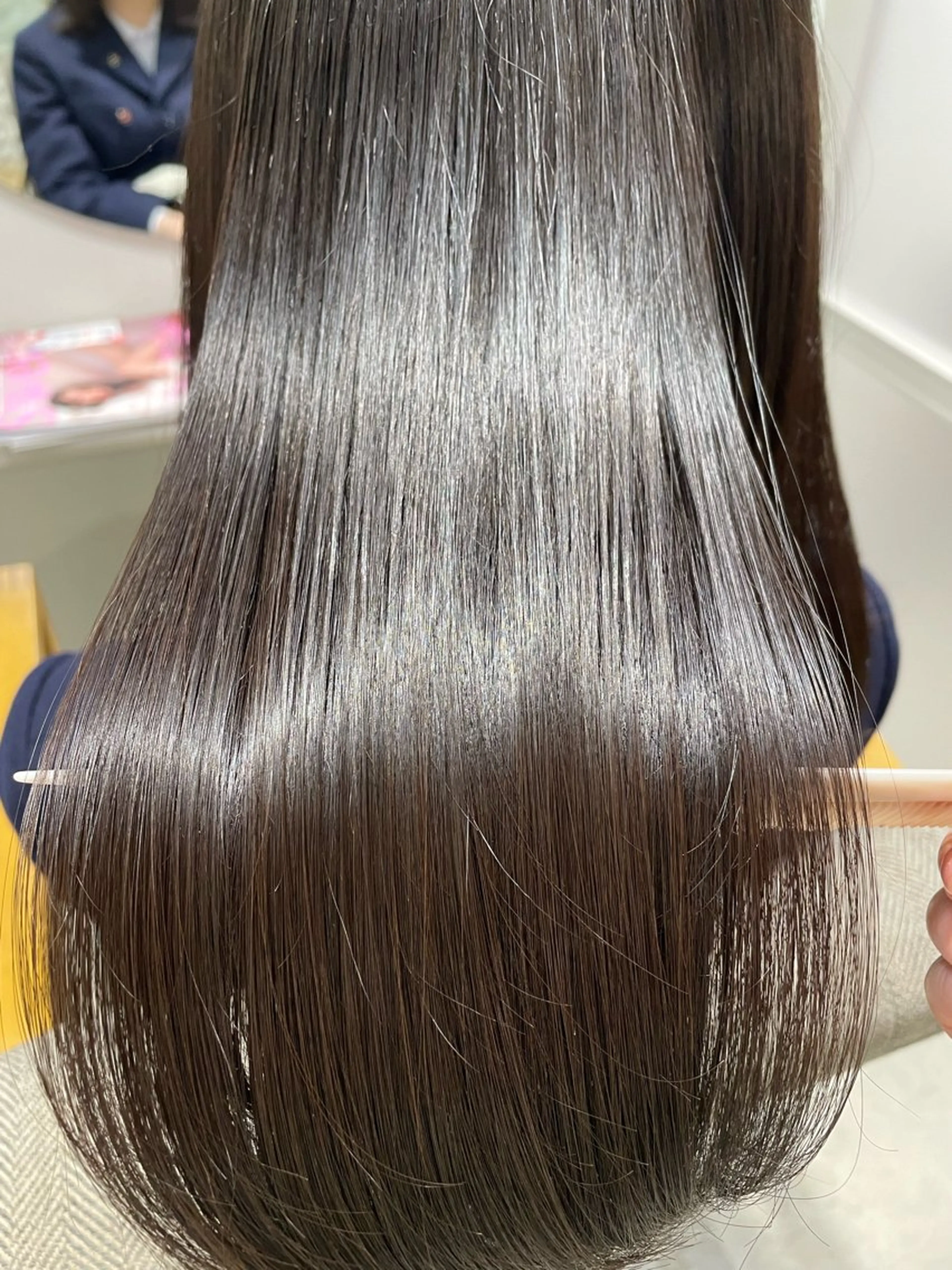 ミディアム CRACE「店長」 アヤカのヘアスタイル