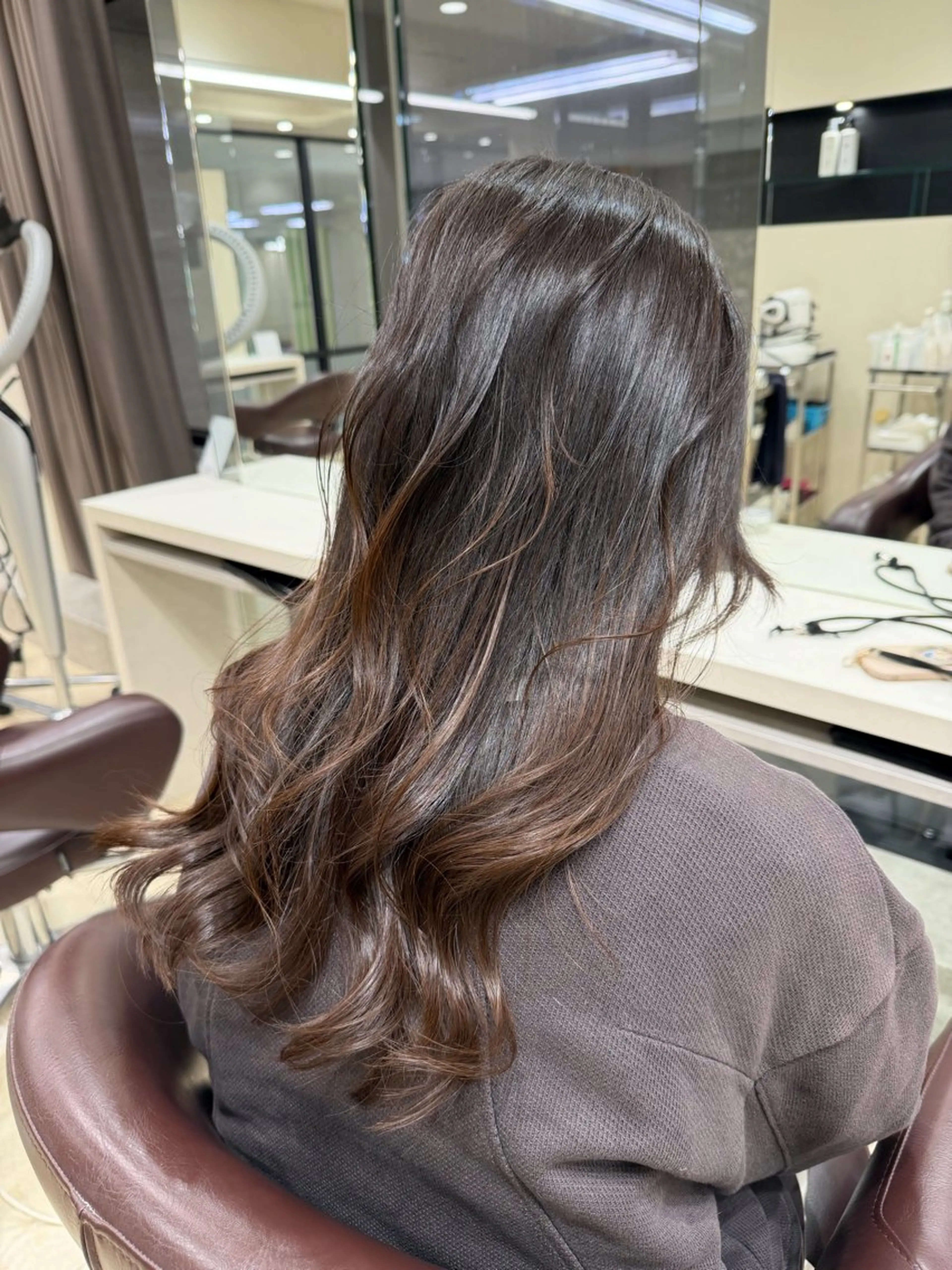 ロング TAYA大阪上本町所属・十場【髪質改善】 【ダブルカラー】のヘアスタイル