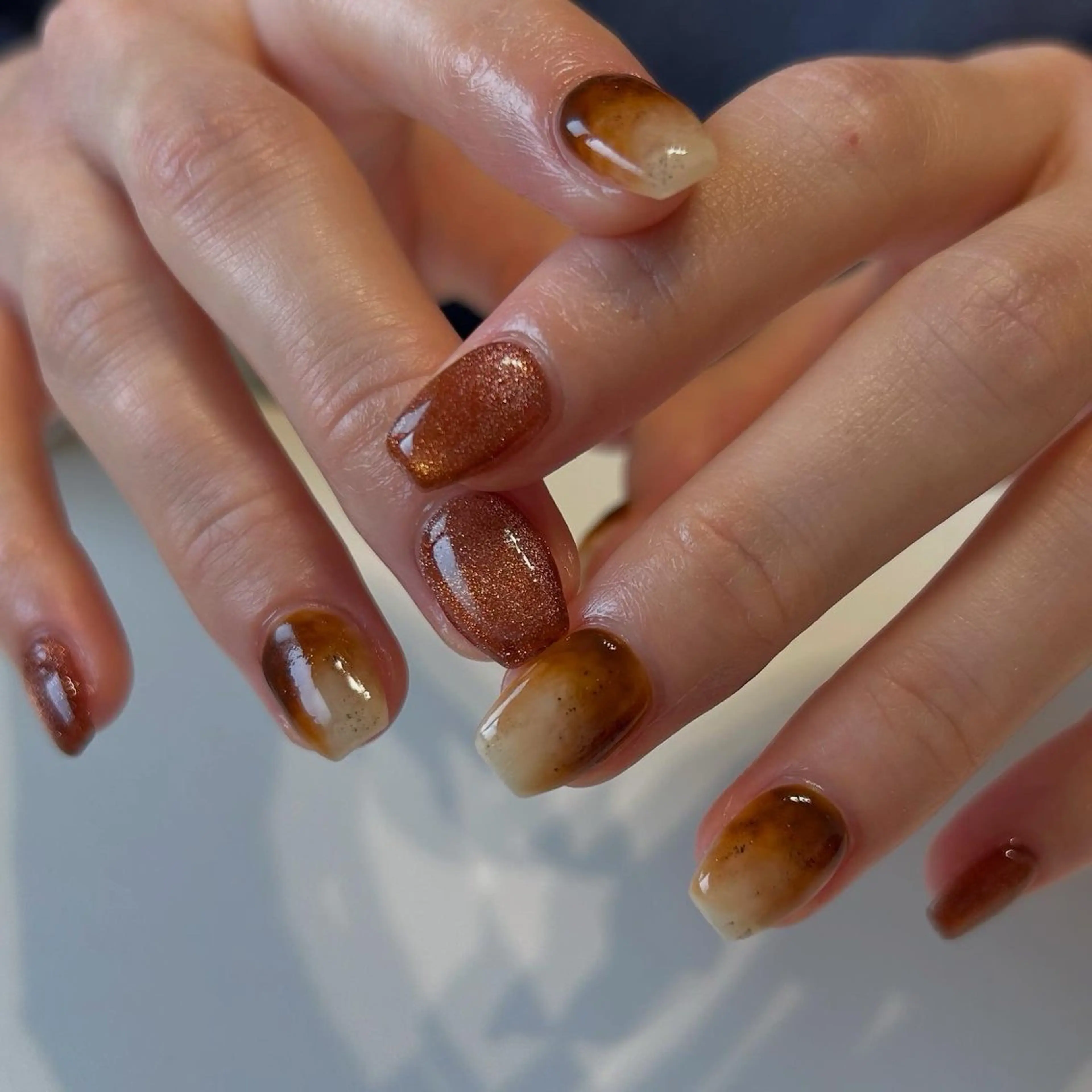 ネイル マグネットネイル tenoteno nailのネイルデザイン