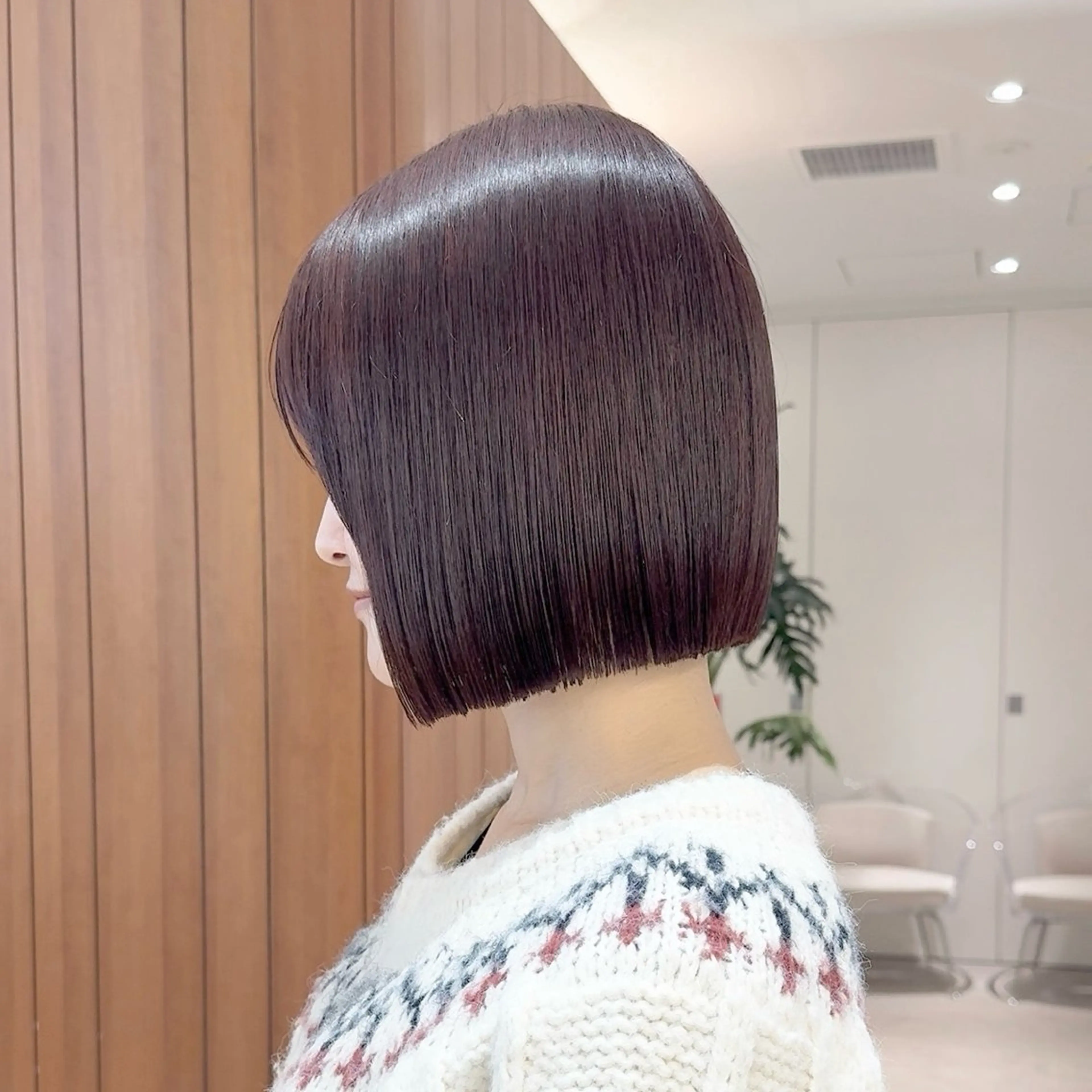 ショート カラー パーマ 切りっぱなしボブ ショートボブ ボブレイヤー 透明感カラー ボブ カット ヘアカラー 縮毛矯正 トリートメント 田中航平/渋谷ボブ/ レイヤーボブのヘアスタイル