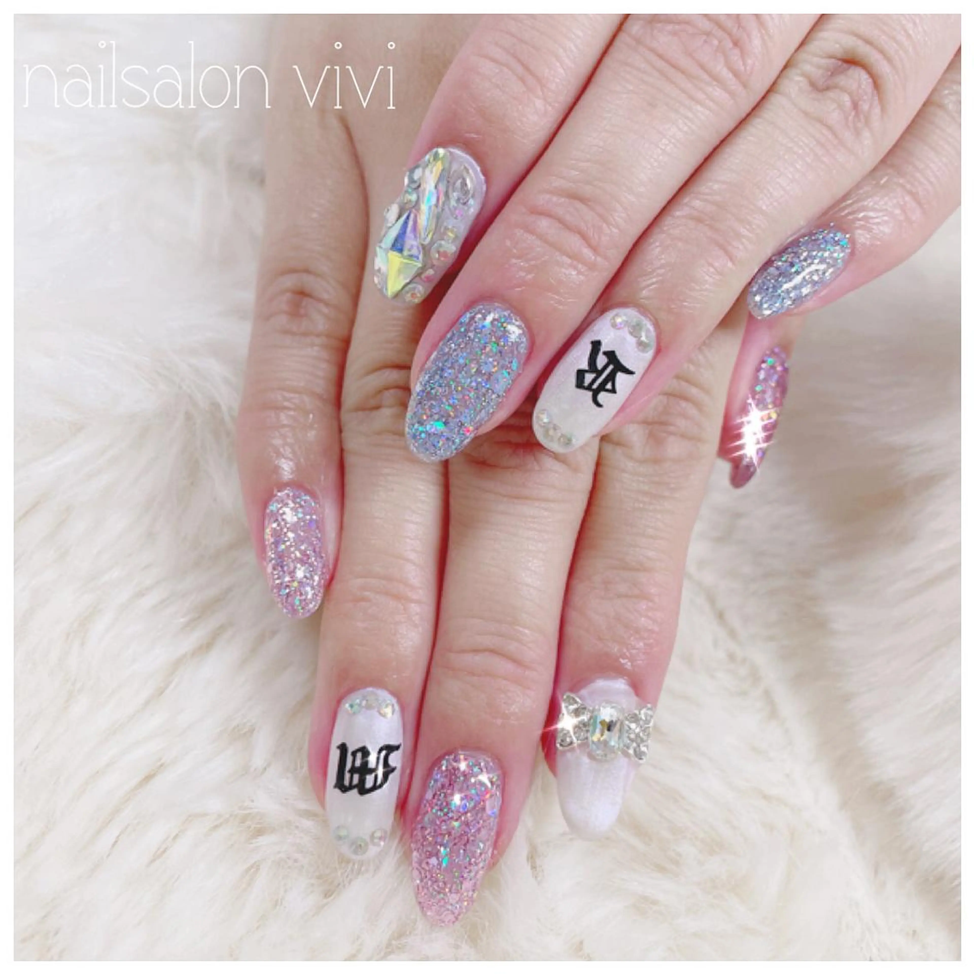 ネイル ＶＩＶＩ nailsalonのネイルデザイン