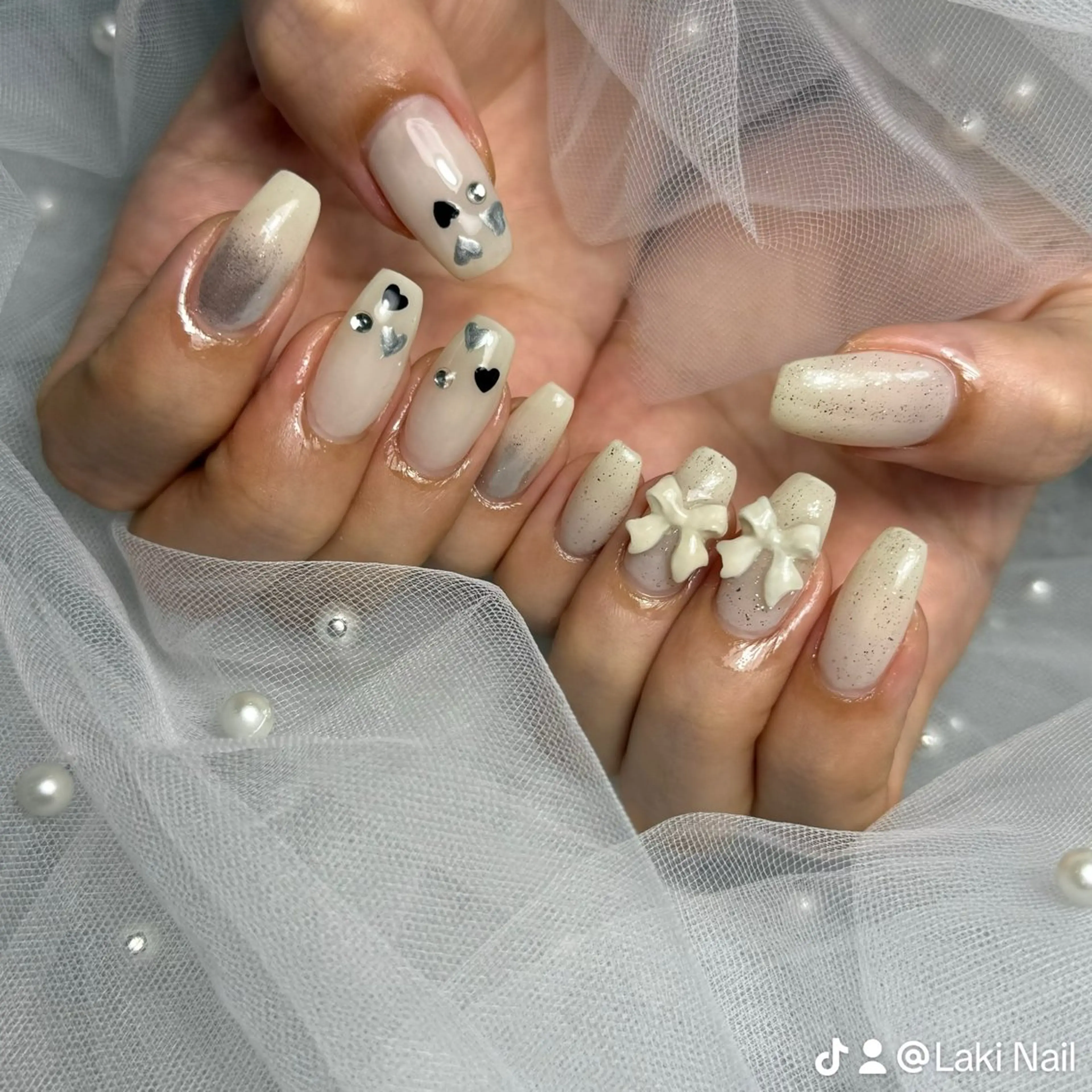 ネイル Laki nailのネイルデザイン