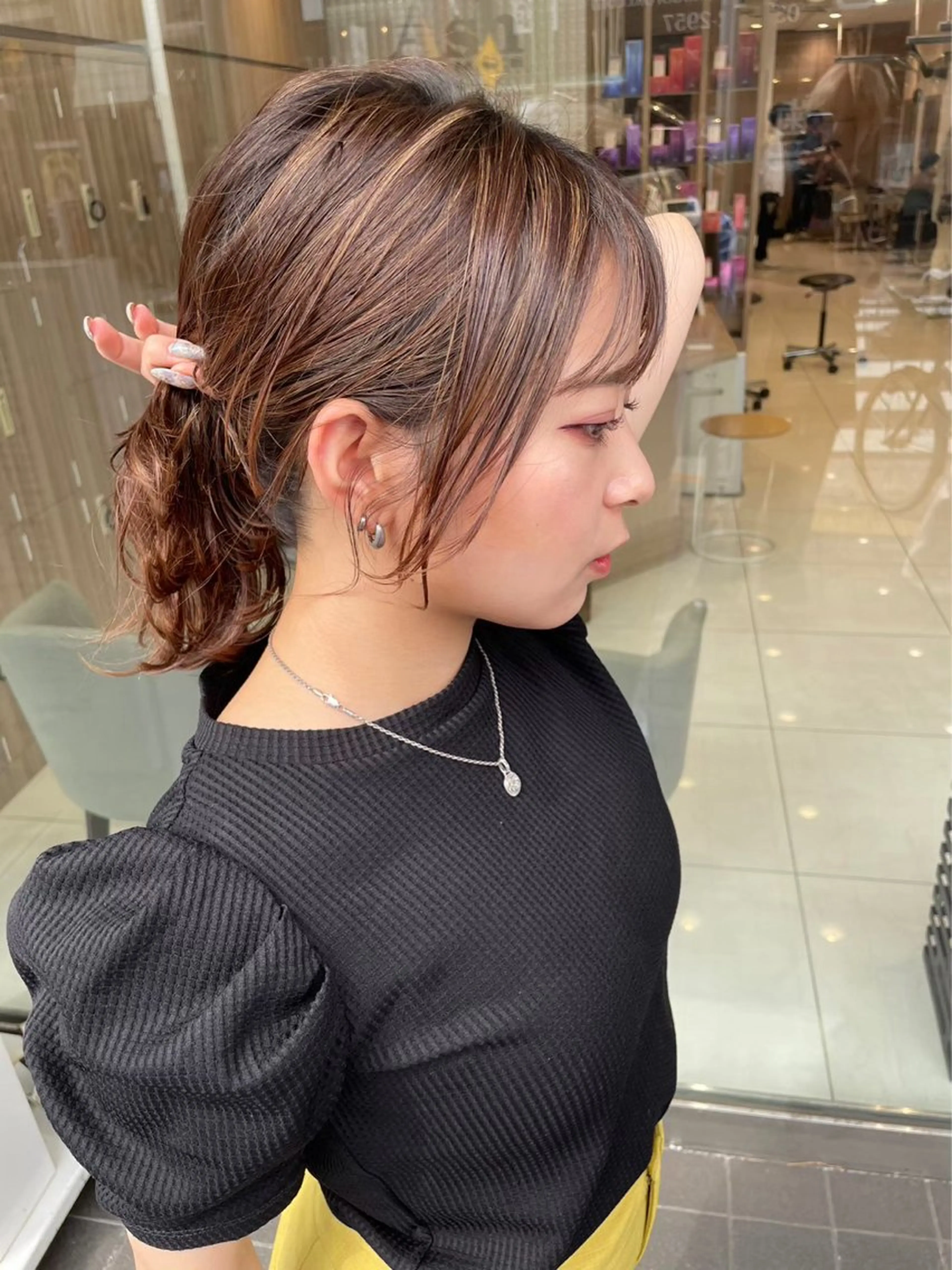 セミロング 顔周りカット 小顔カット 勝見 美春のヘアスタイル