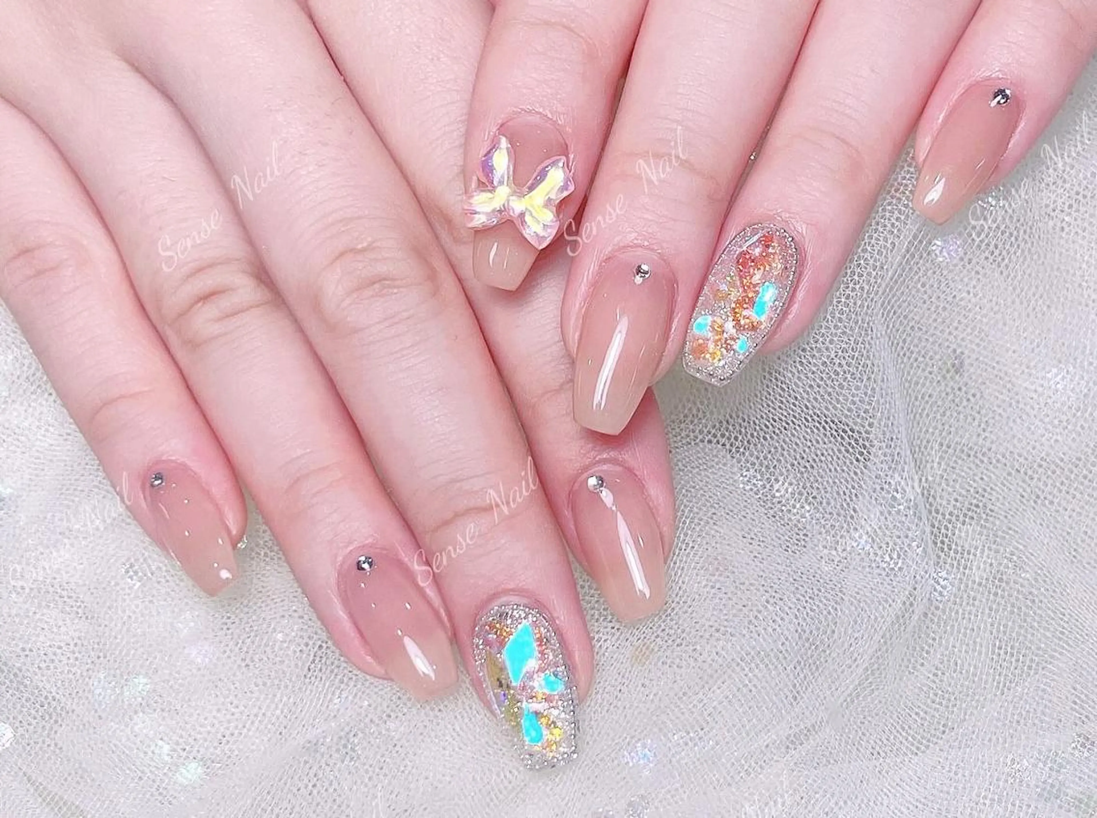 ネイル ハンドネイル ハンドケア 🦋Yumiio 🦋のネイルデザイン