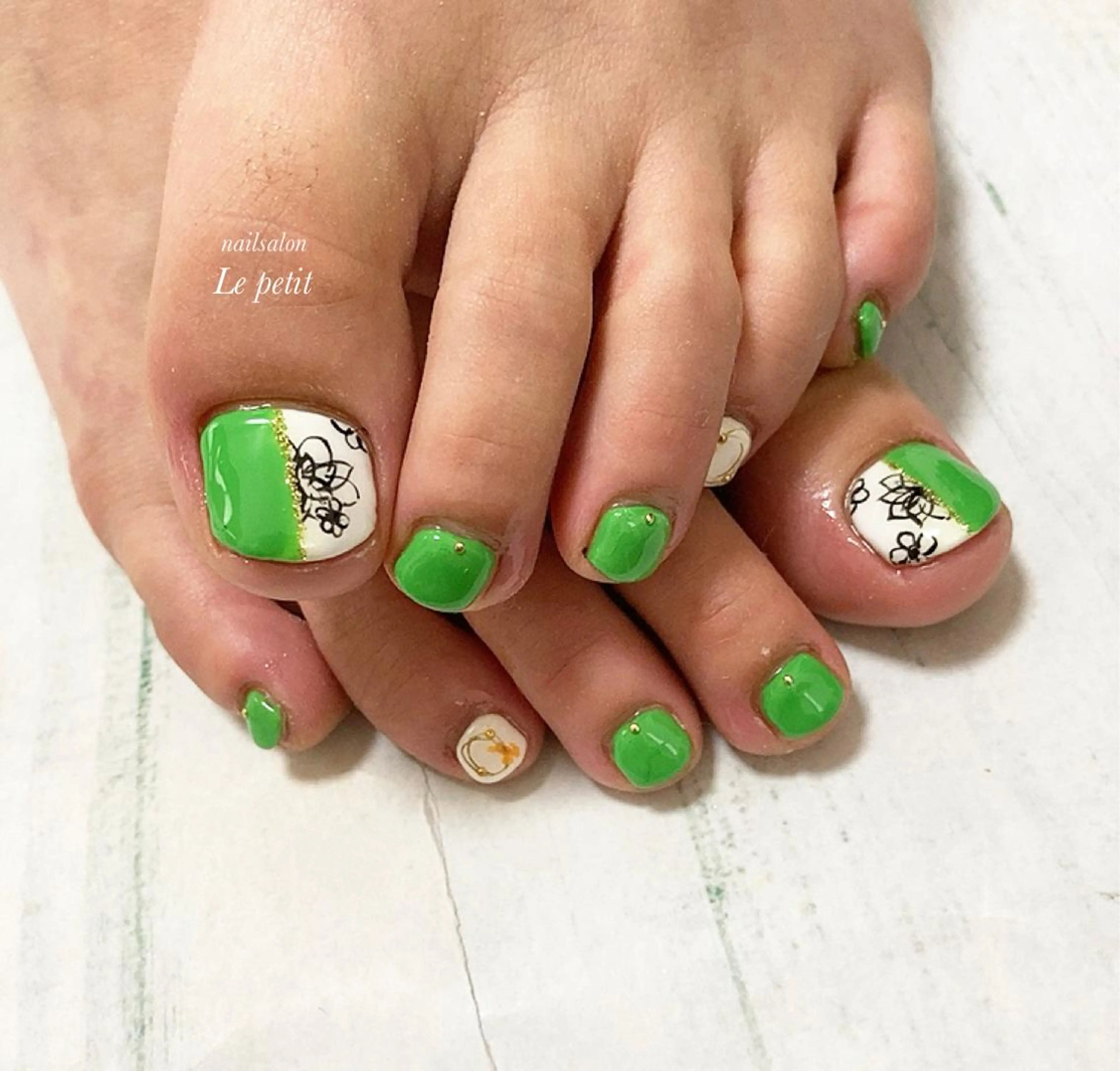 ネイル 石野 広佳のネイルデザイン