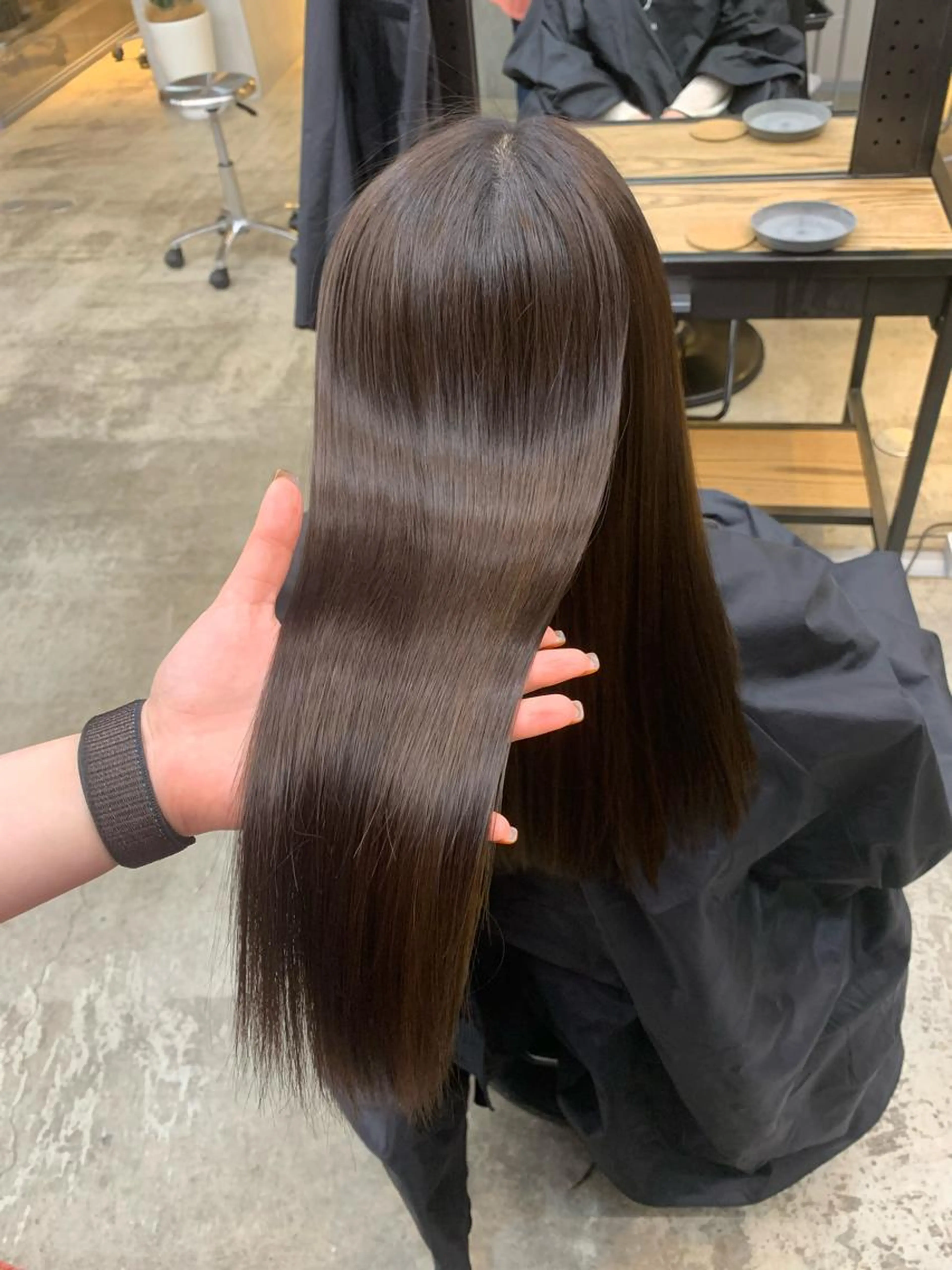 地毛風ストレート（縮毛矯正）➕カット7000円の写真