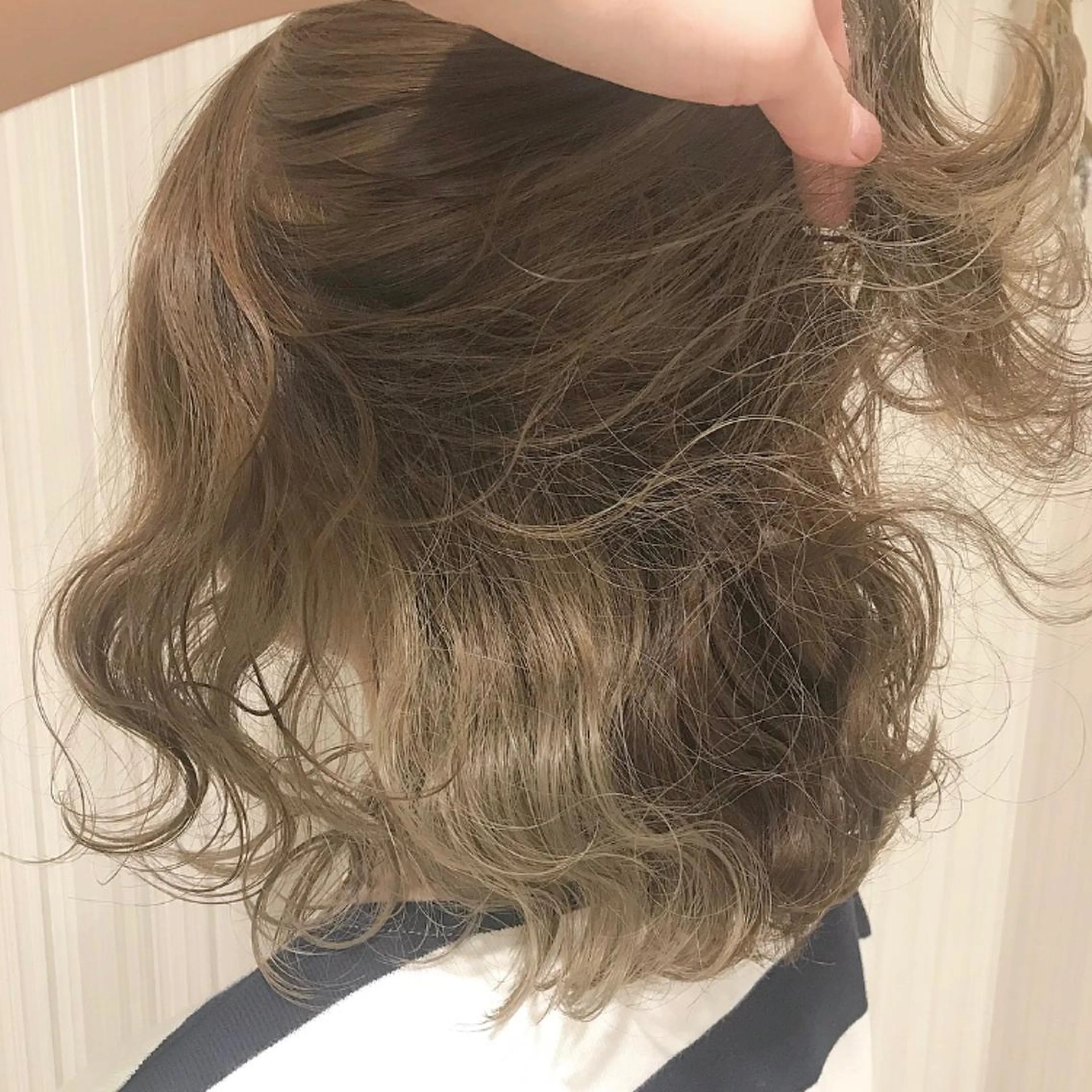 ミディアム 〖 韓国hair 〗 室岡 咲希のヘアスタイル