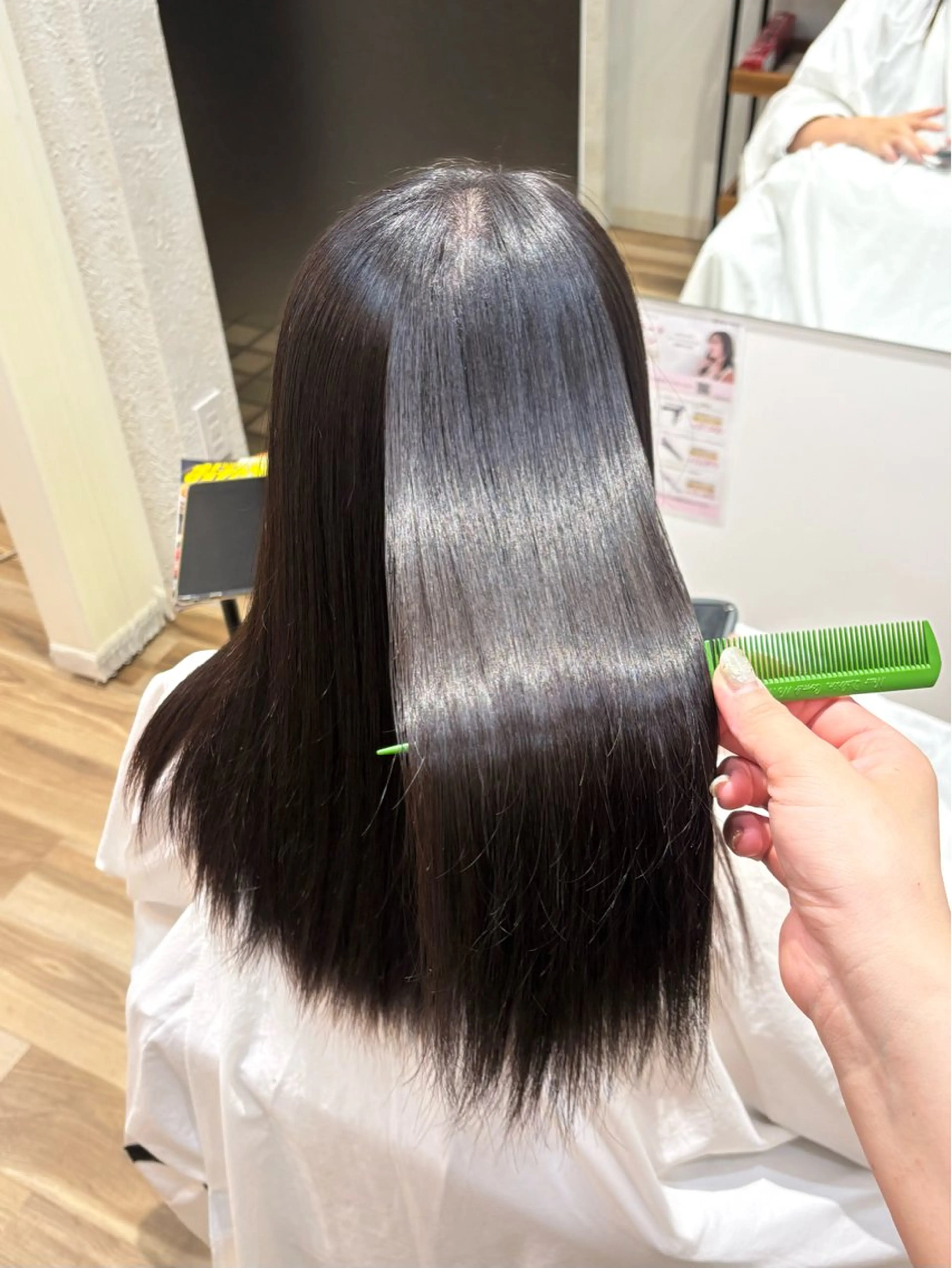 【ご新規様限定】【平日限定】【お好きなお時間ご相談】🧤髪質改善ストレート➕カラー🧤の写真