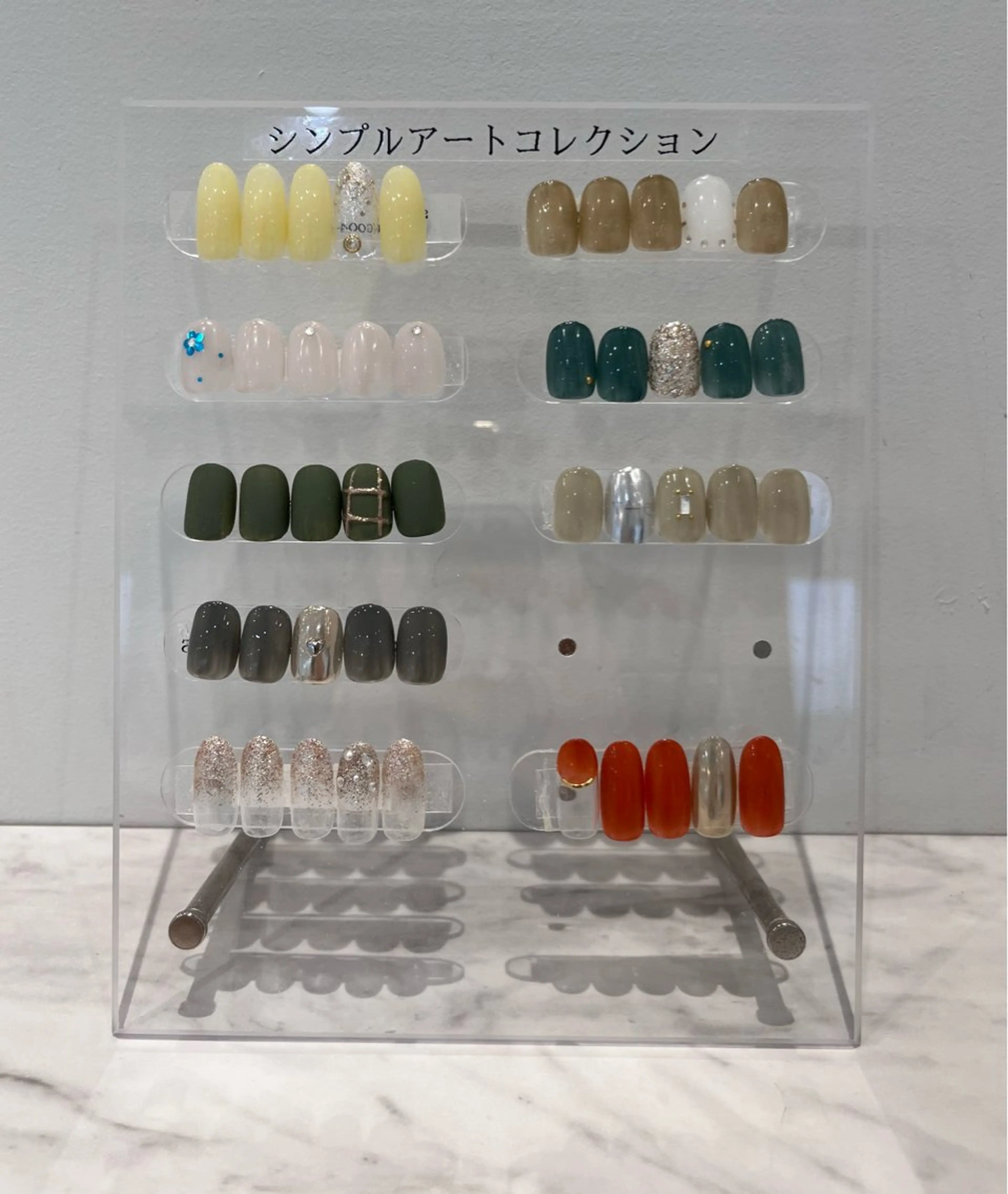 ネイル アートネイル シンプルネイル horikawa .yのネイルデザイン