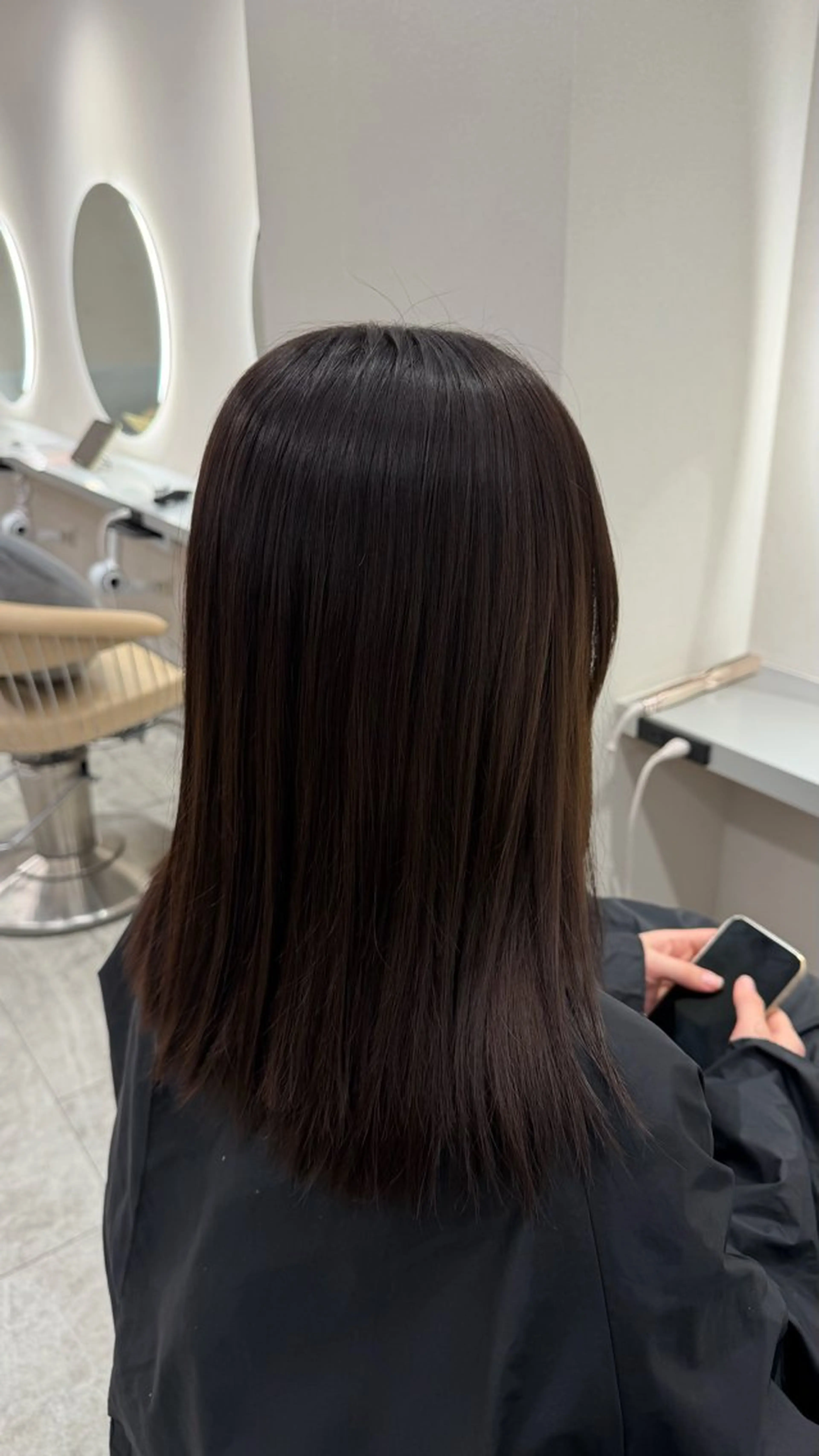 セミロング ヘアカラー 🌺ハイライトカラー HINA🌺のヘアスタイル