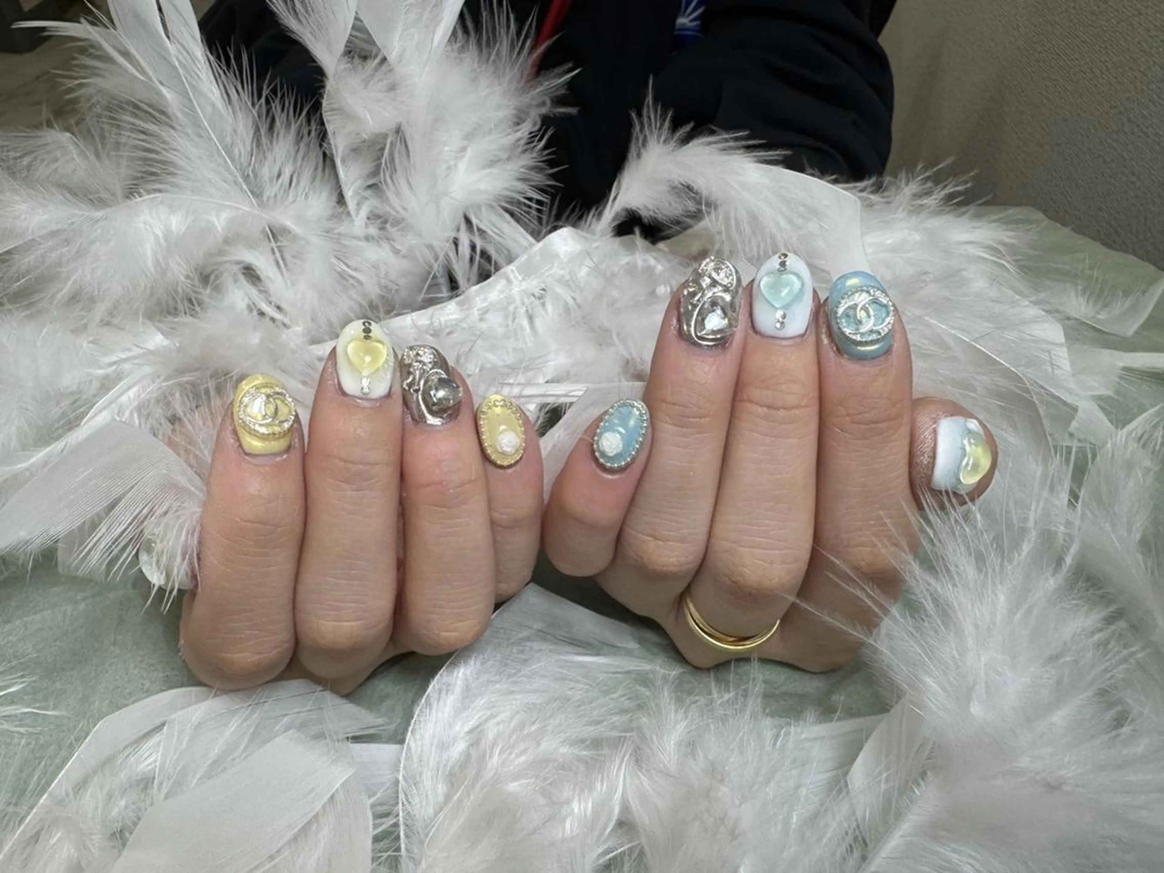 ネイル DEMAIN- 🌹のネイルデザイン