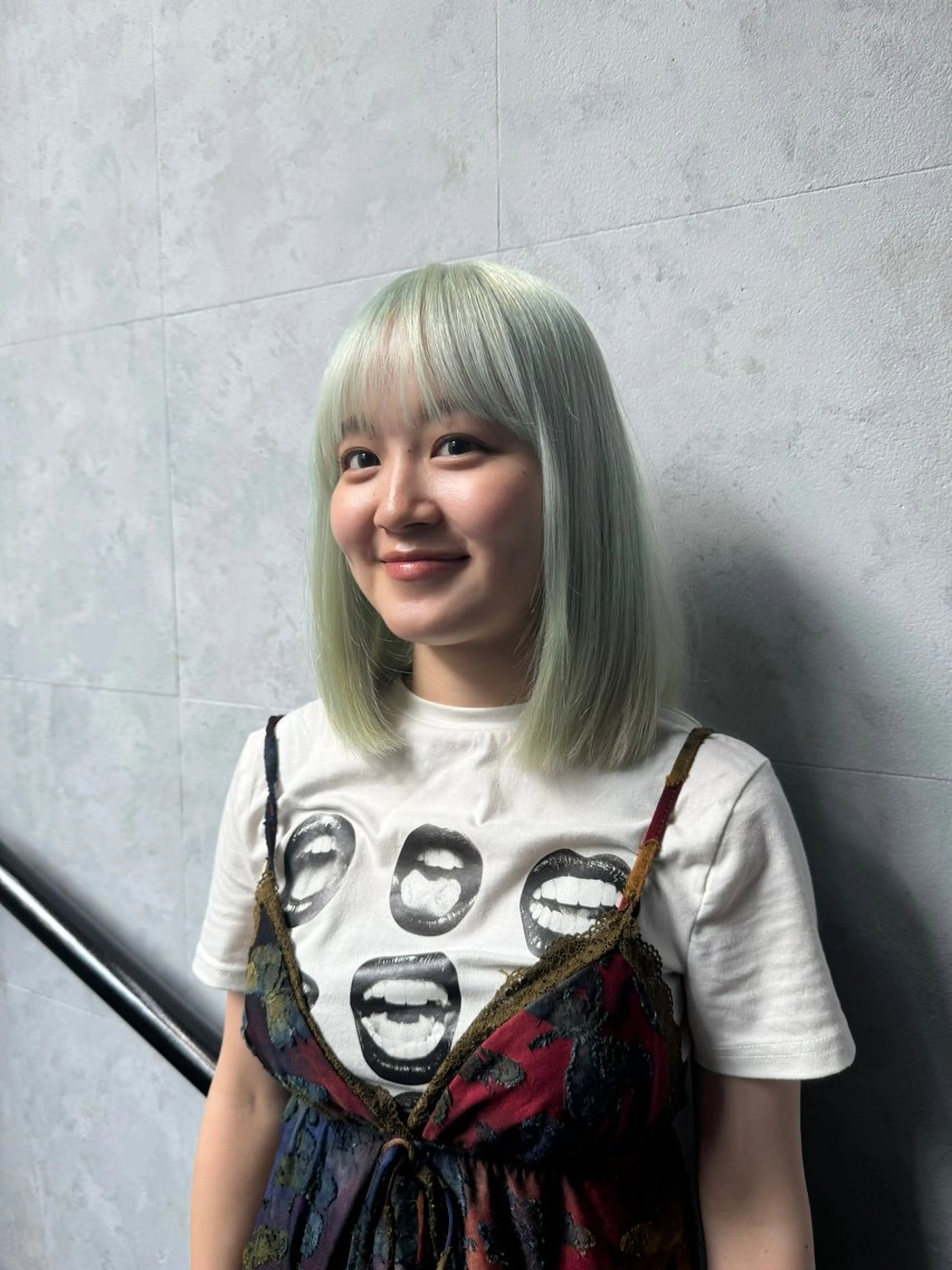 ミディアム カット あなたのお悩み改善" You"💚❤️💛のヘアスタイル