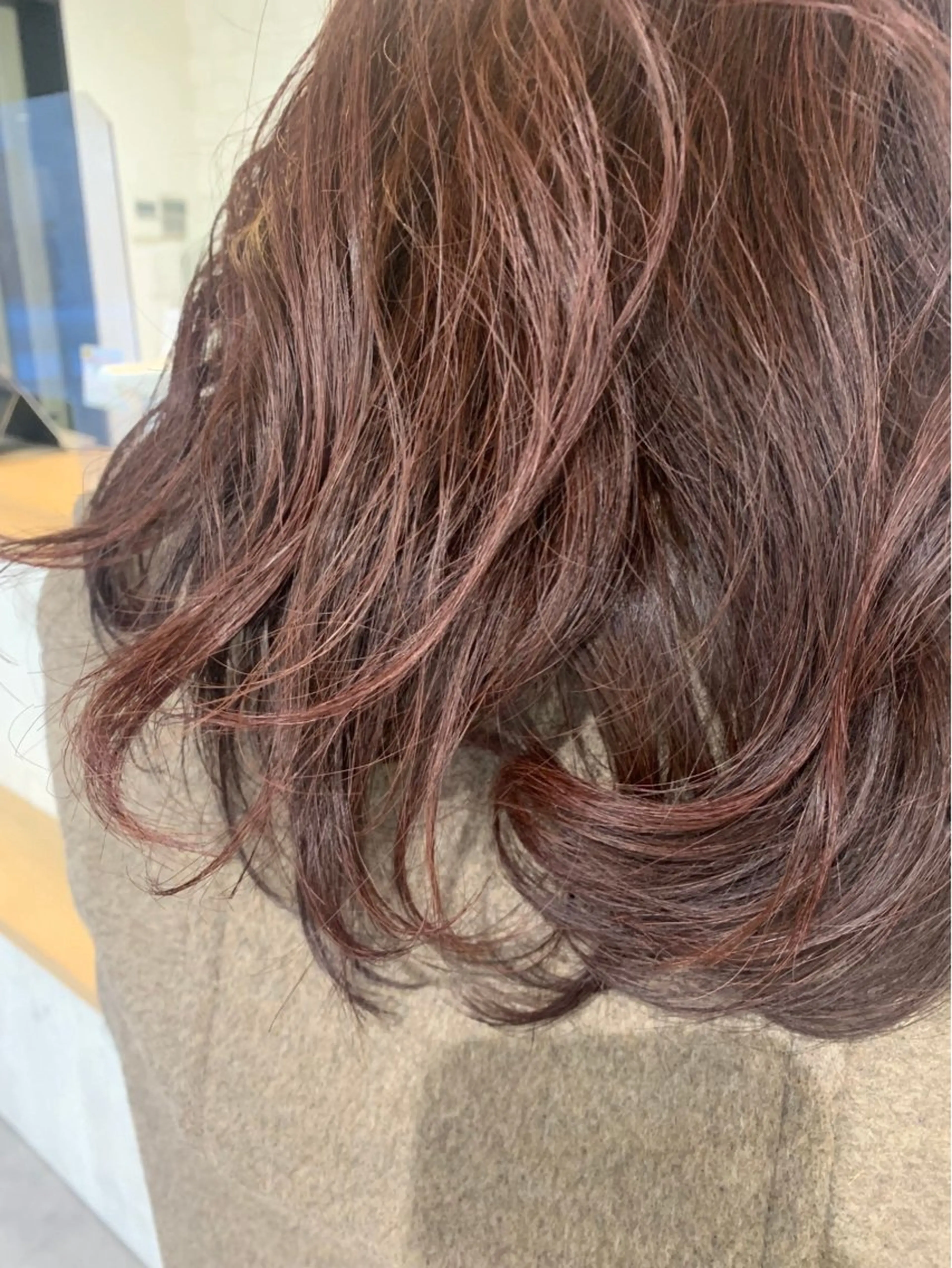 カラー レイヤーカット/ 艶カラー/山内一暉のヘアスタイル