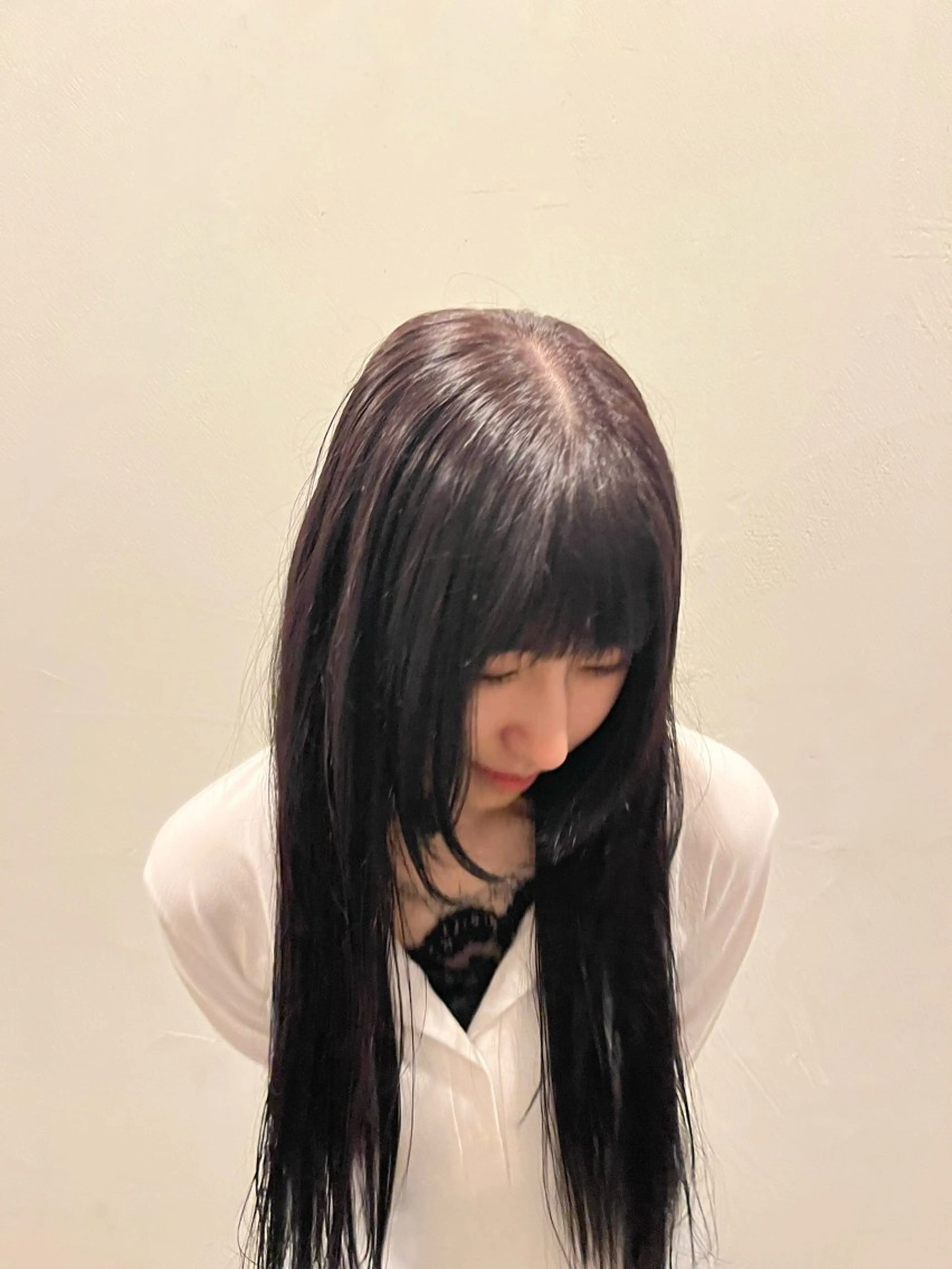 ロング カラー ピンクカラー パープルカラー レイヤー/ベージュ mikuのヘアスタイル