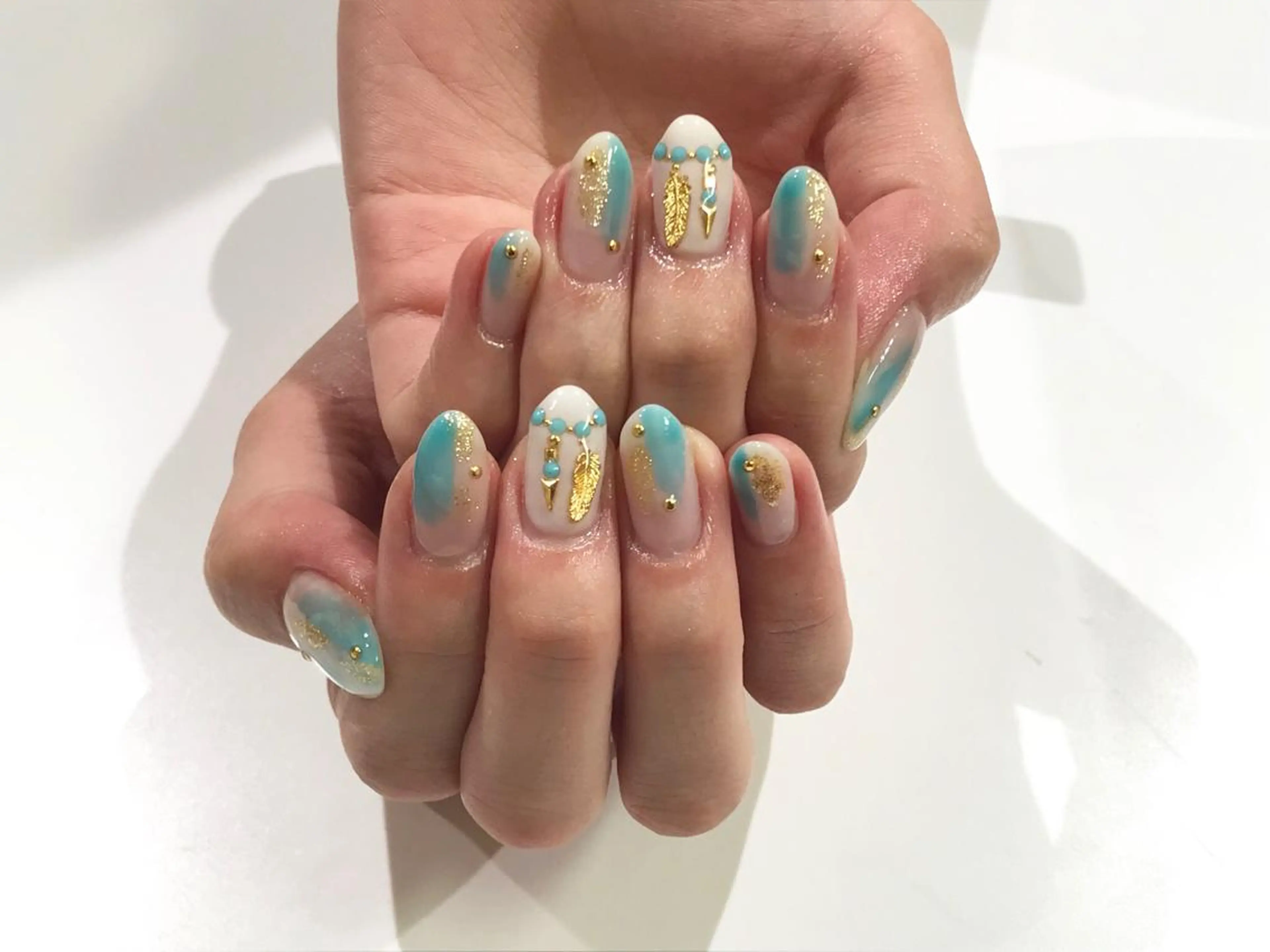 ネイル 舞田 苑香のネイルデザイン