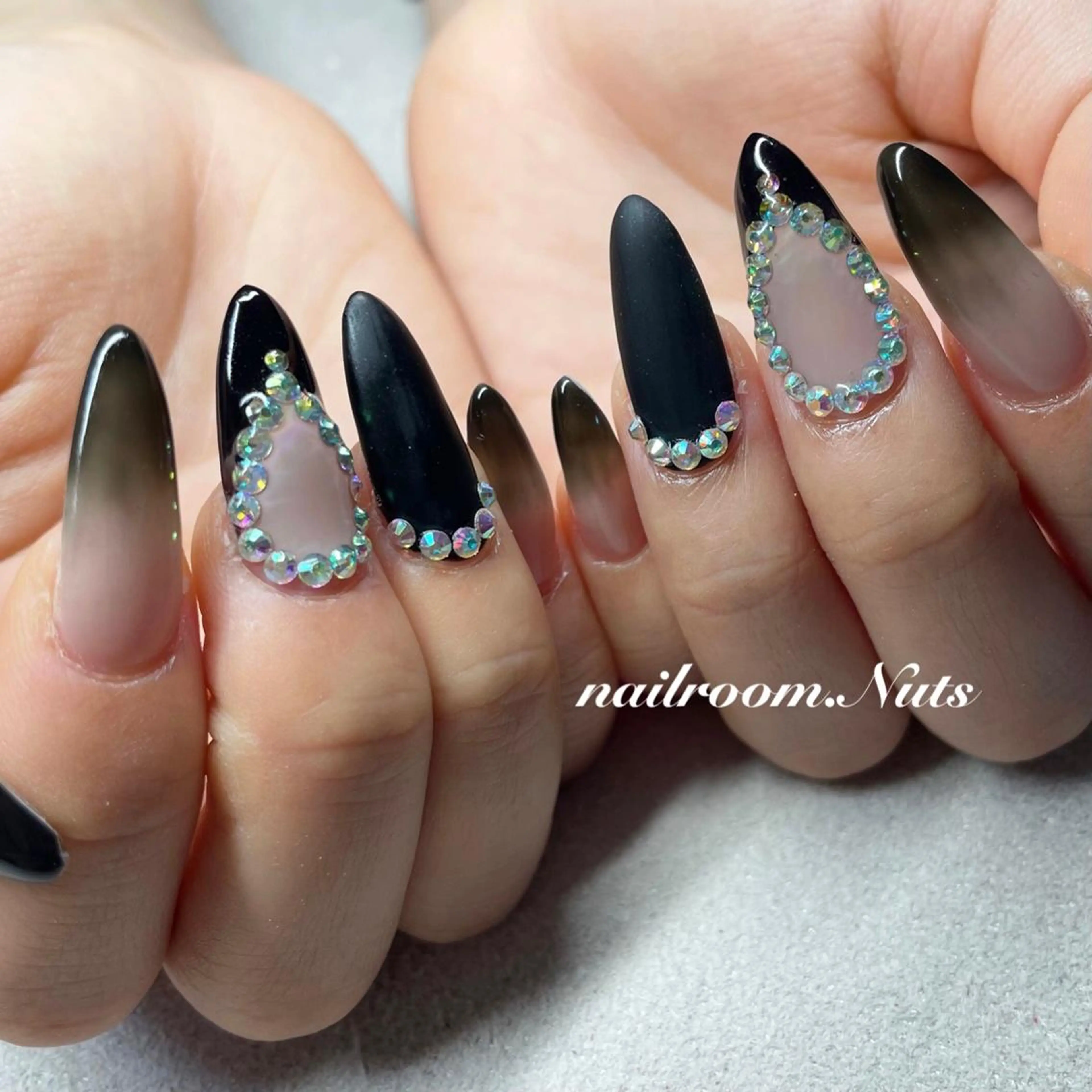 ネイル nailsalon Nutsのネイルデザイン