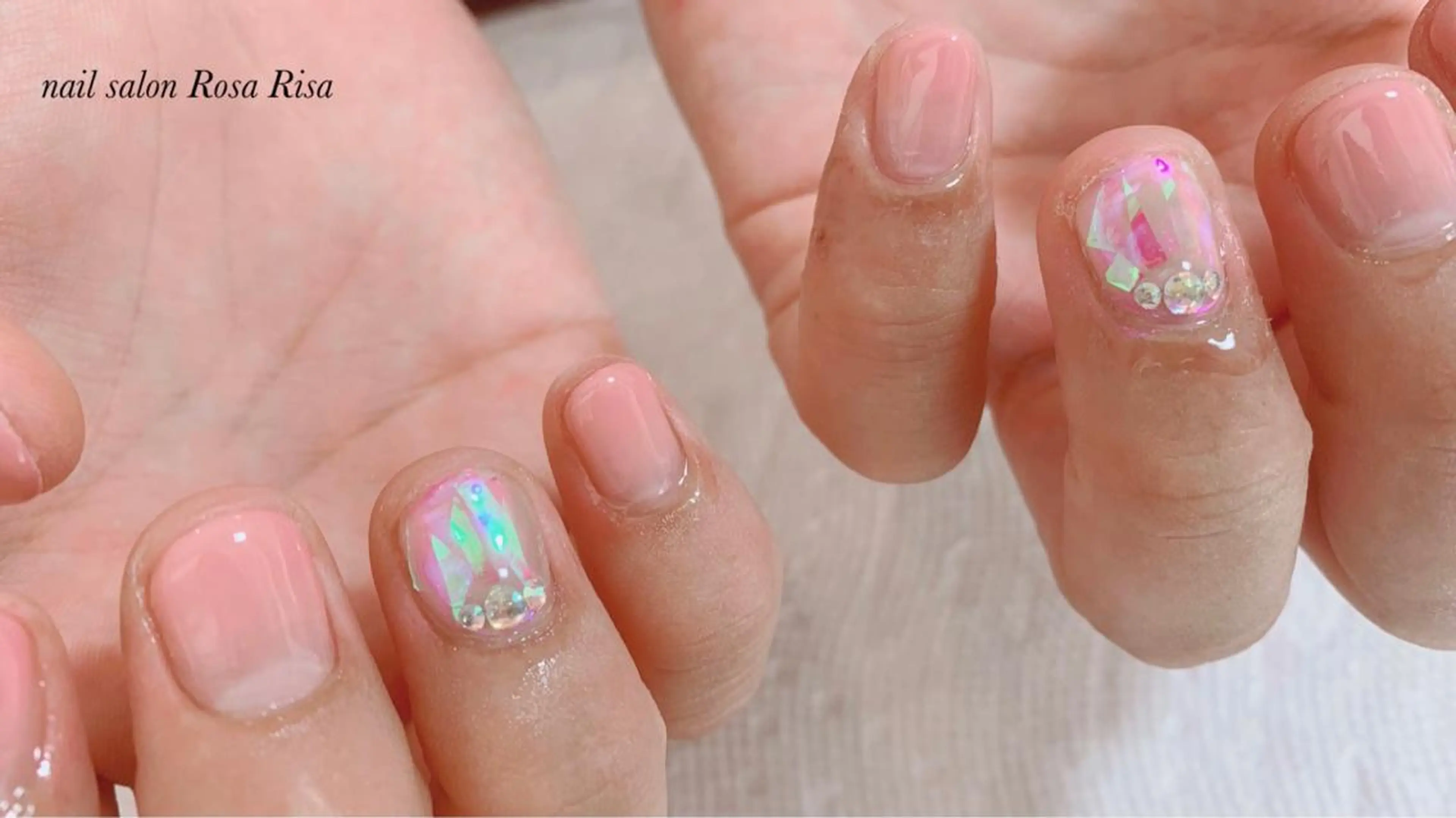 ショート ネイルスタジオ シェイクユアハンズのネイルデザイン