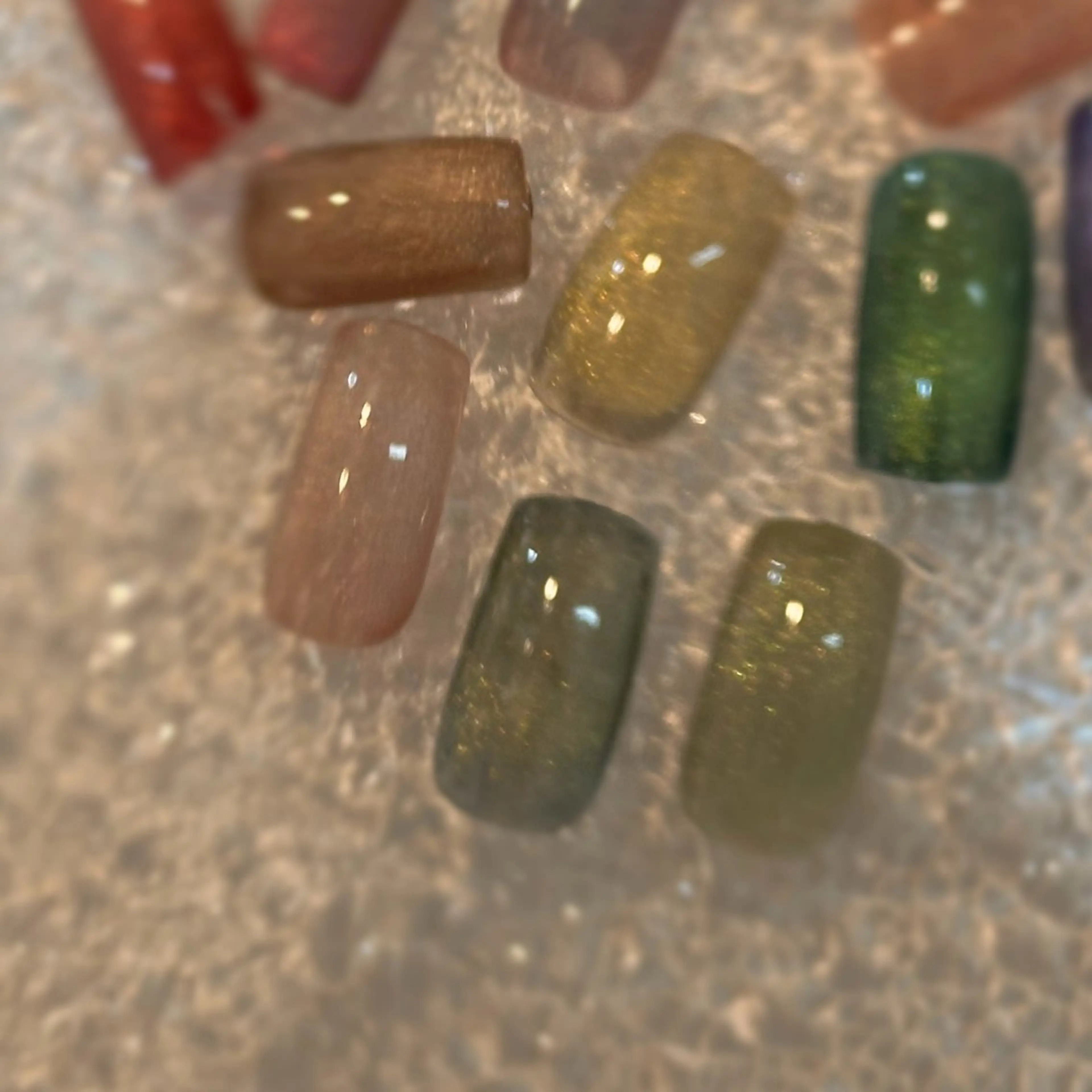 ネイル ジェルネイル マグネットネイル ニュアンスネイル パラジェル ハンドネイル Kotoha （ことは）のネイルデザイン