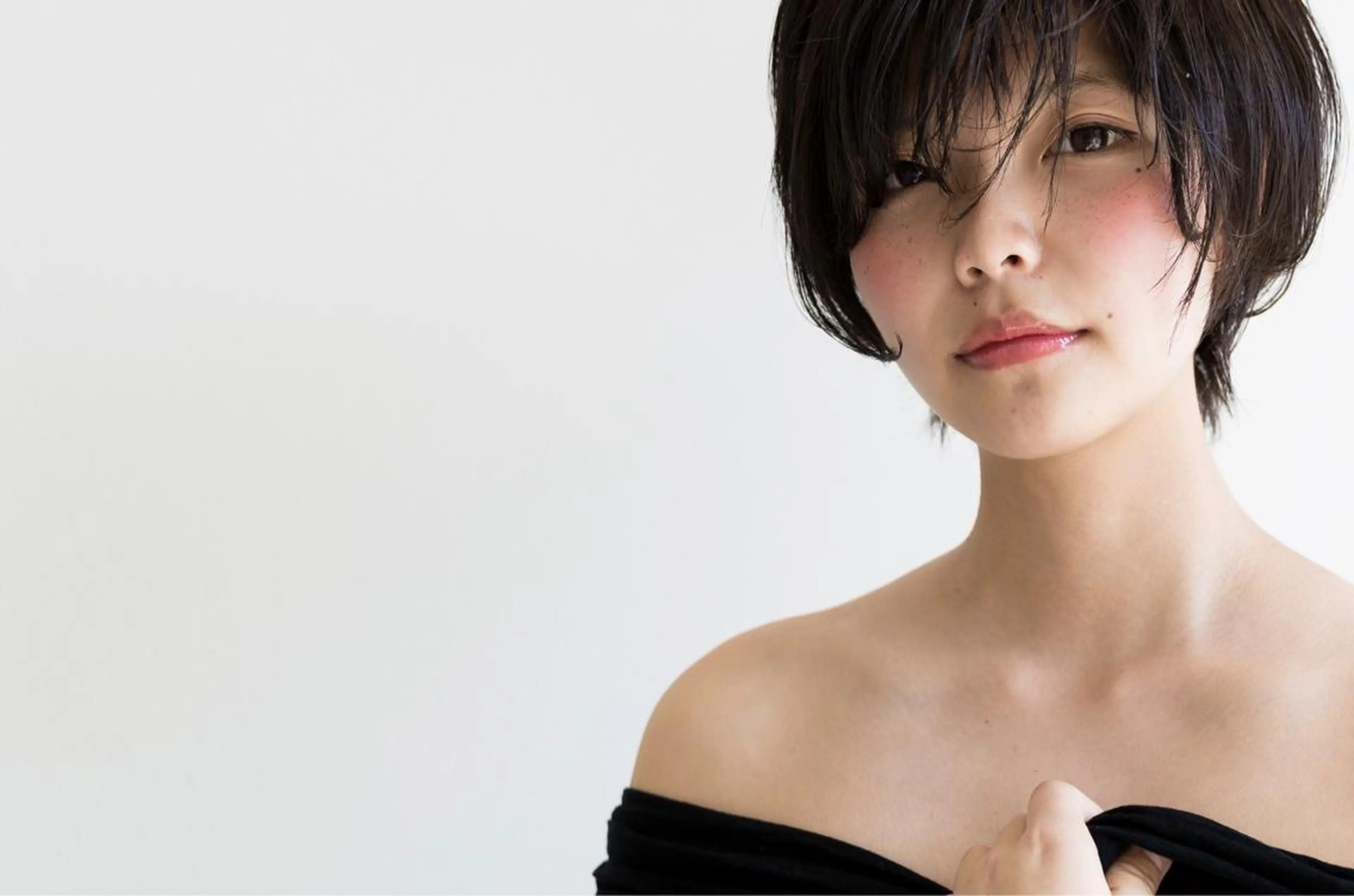 ショート カラー robe所属・ツジガキ ユウスケのヘアスタイル