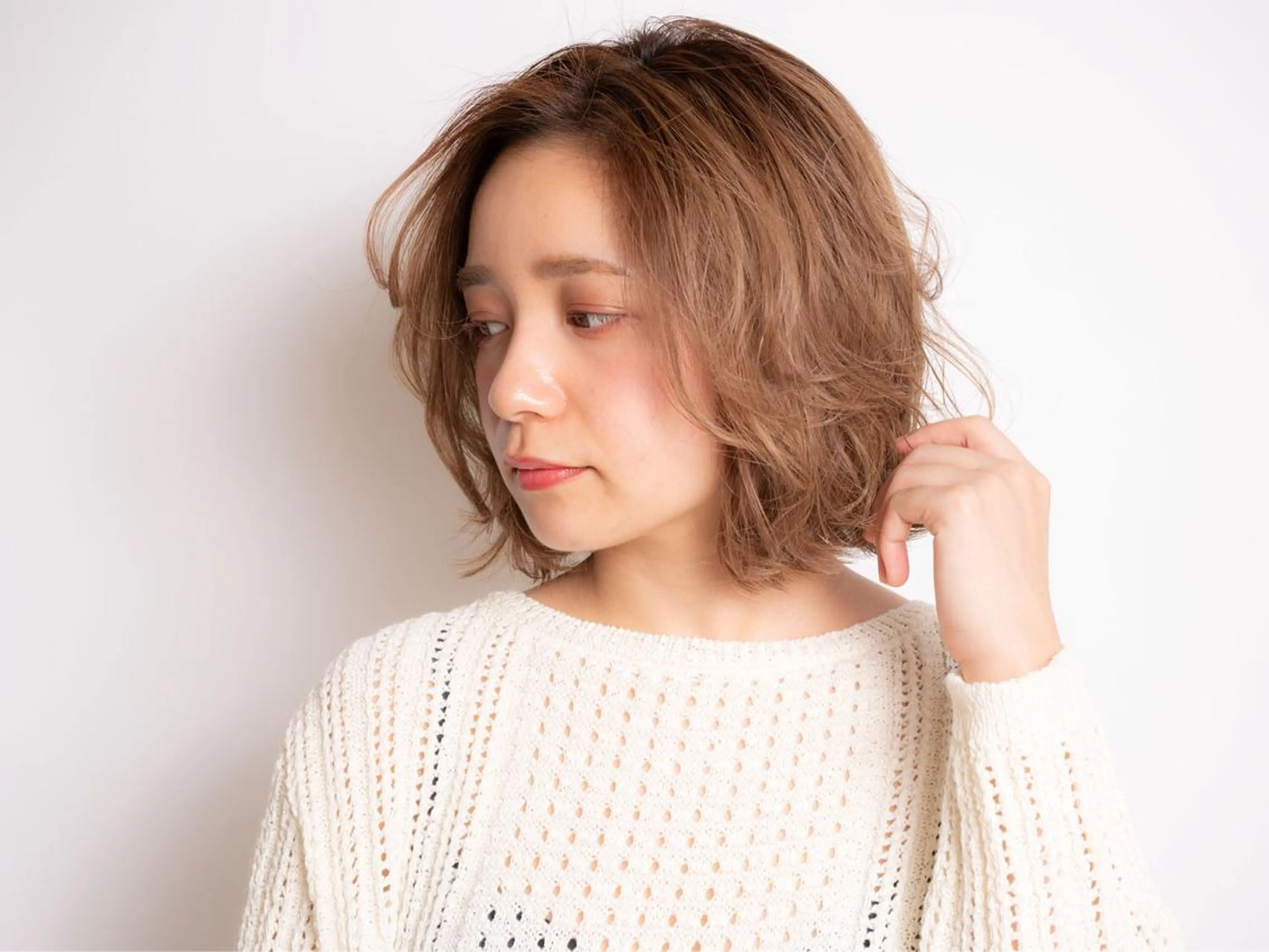 ミディアム カラー 似合わせ/透明感カラ ー/QUATRO谷口のヘアスタイル