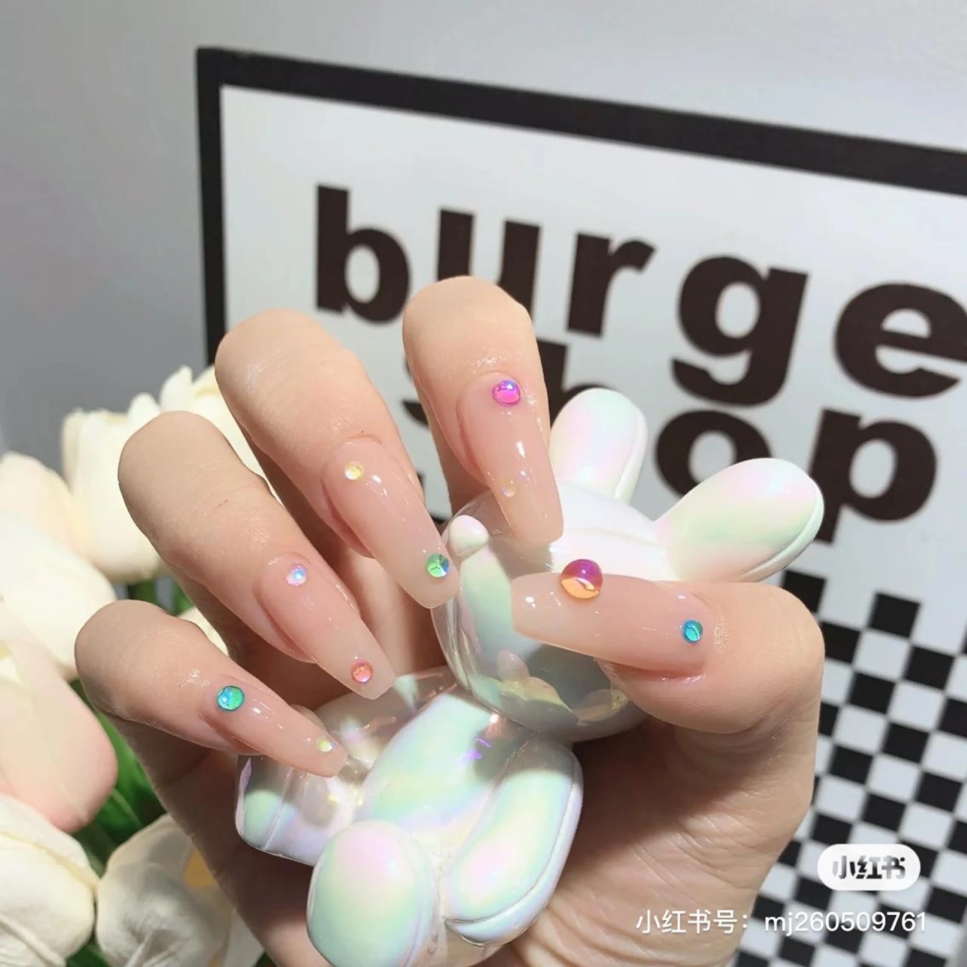 ネイル Hana  NAIL所属・新宿YISInail スカルプ専門店のネイルデザイン