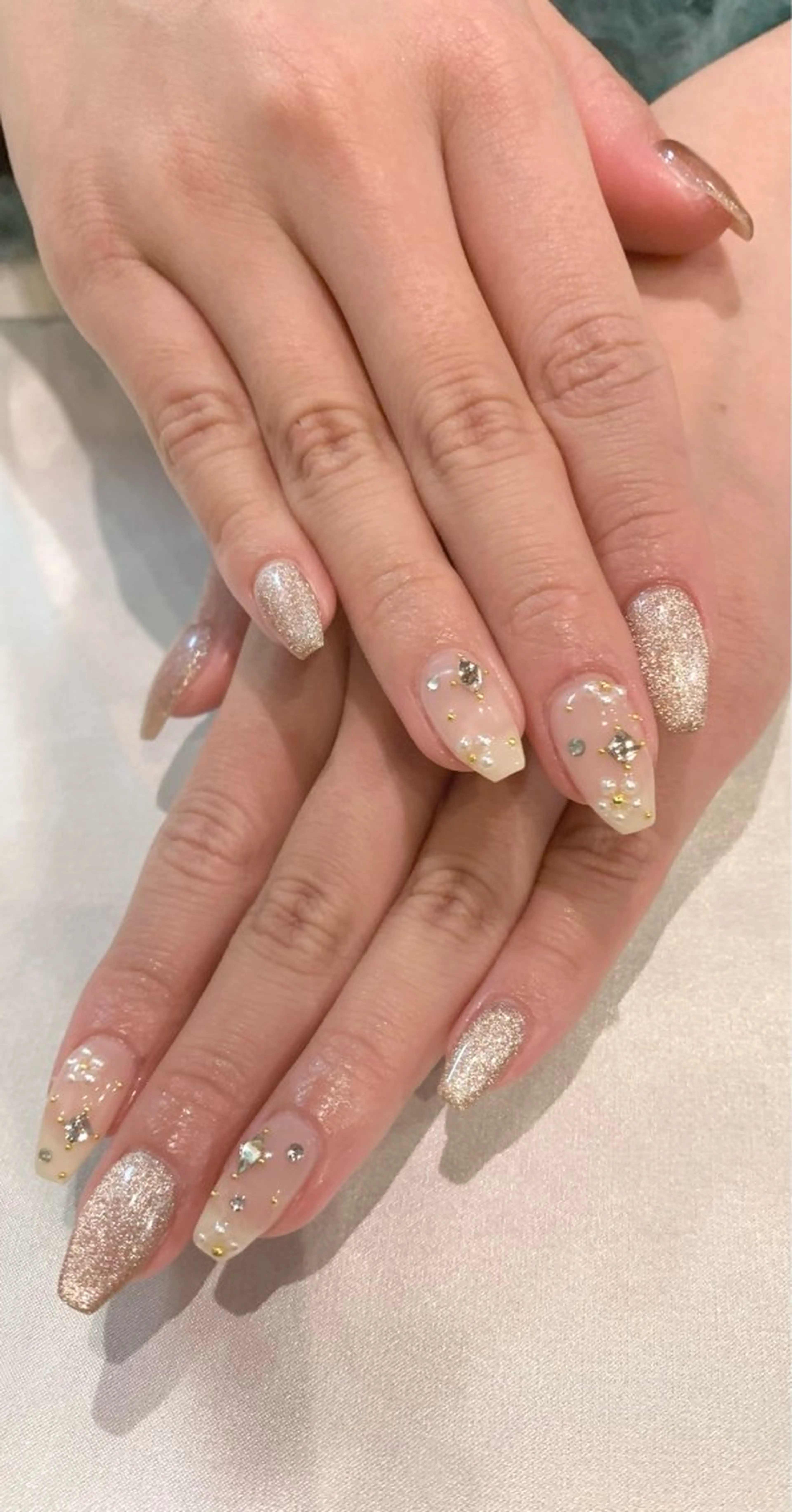 ネイル ハンドネイル ecrin 💎 mayuのネイルデザイン