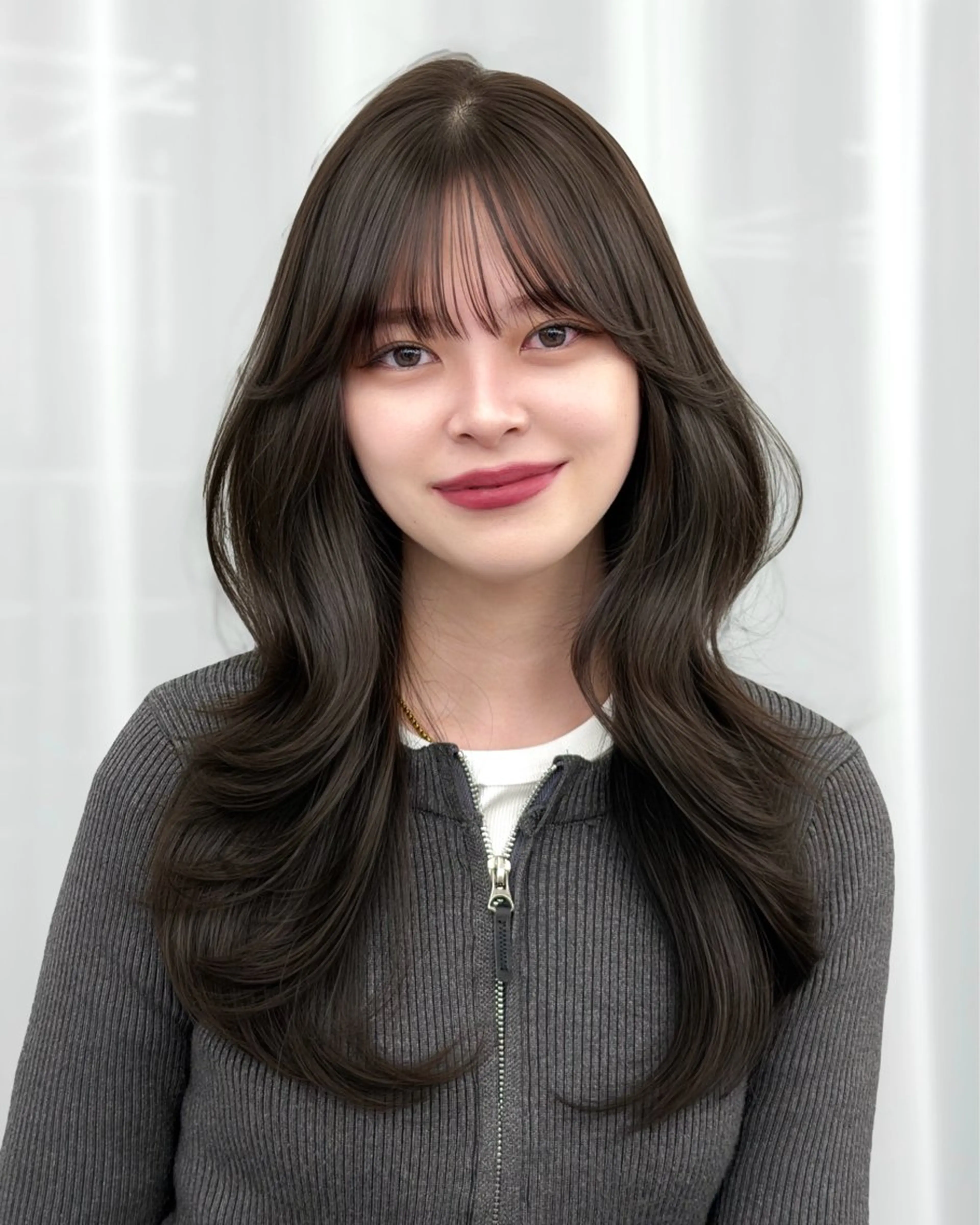 ロング カラー カット ヘアカラー トリートメント 韓国ヘア　紗希 🦋のヘアスタイル