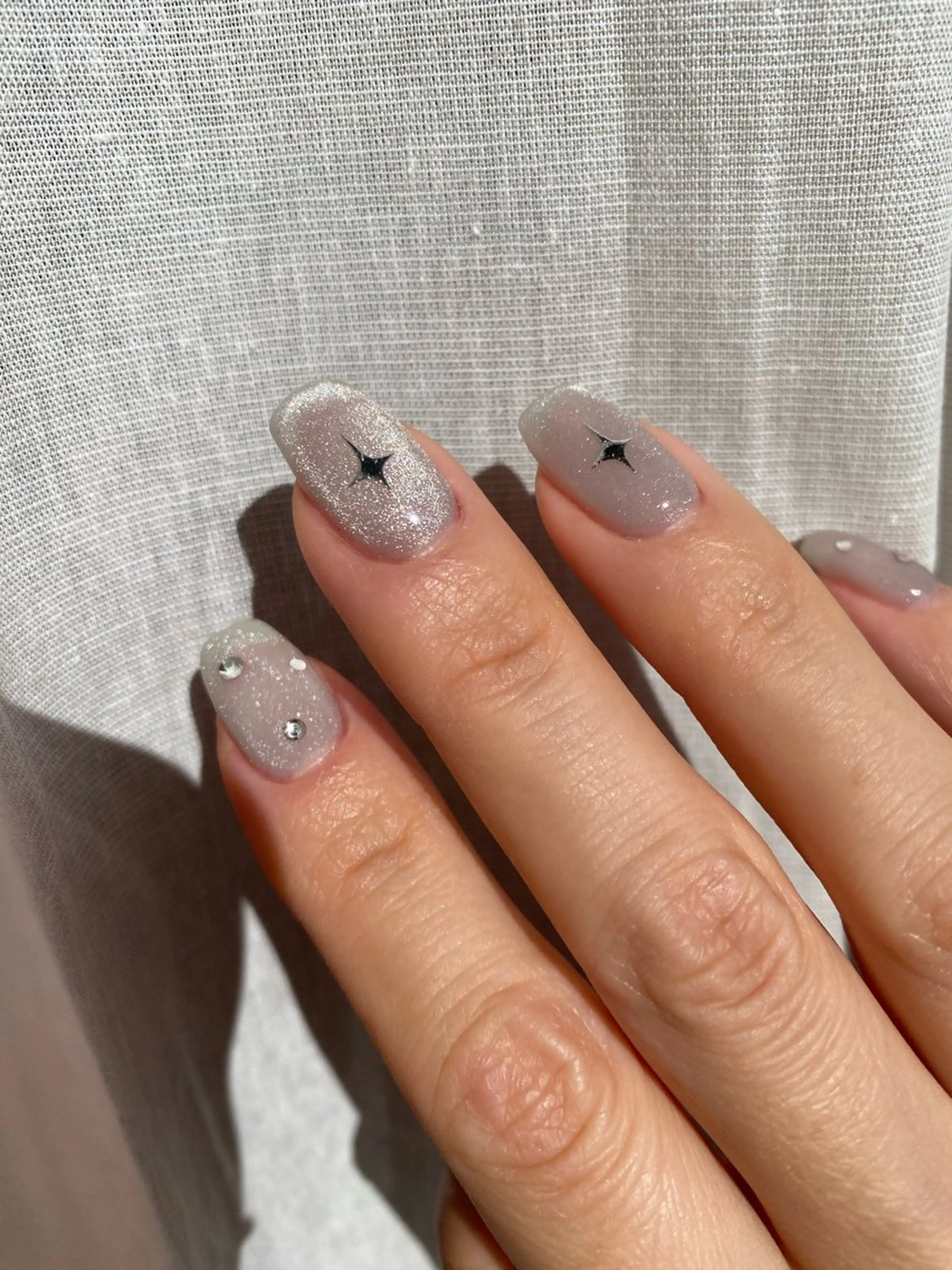 ネイル マグネットネイル ハンドネイル 表参道colore所属・表参道colore店 REICAのネイルデザイン