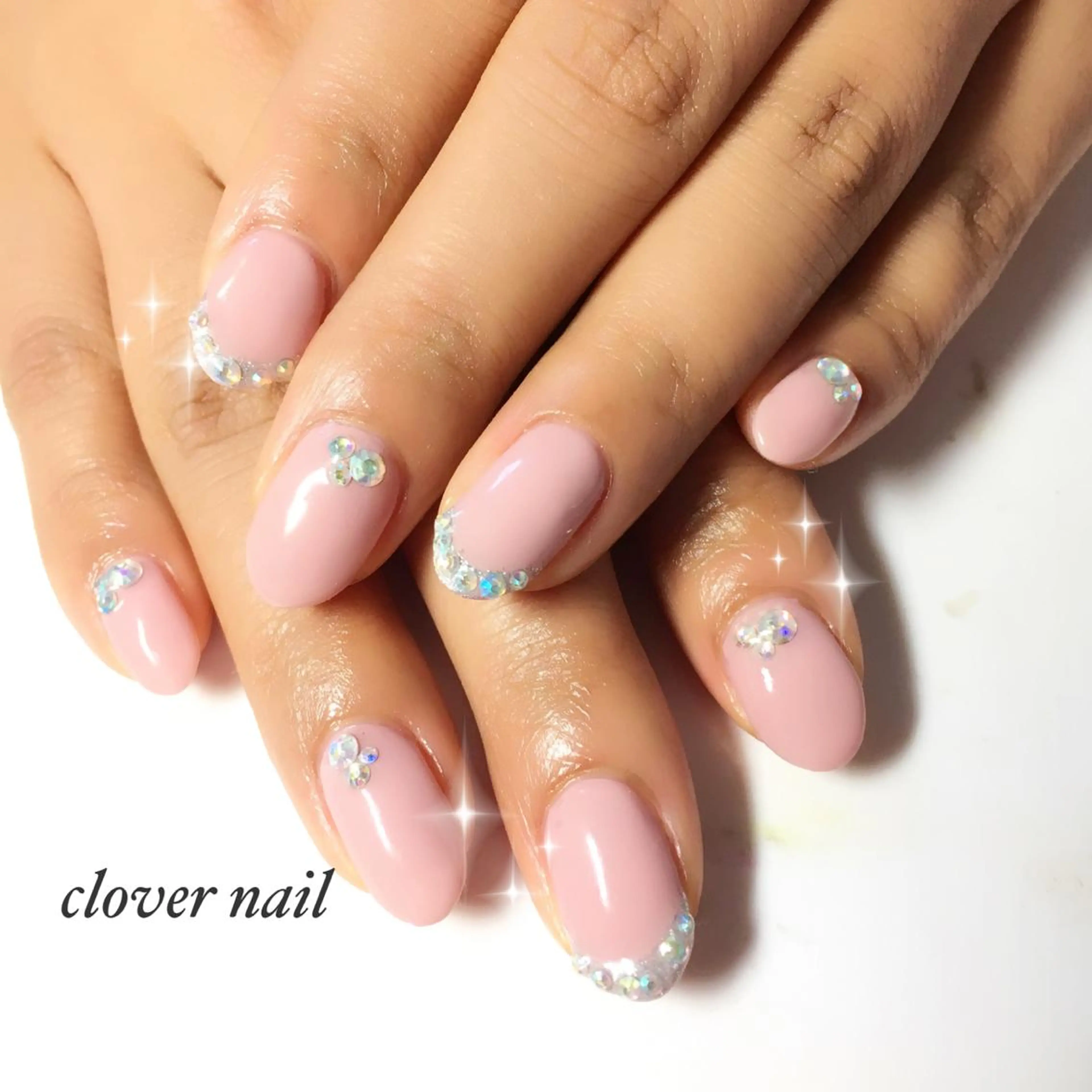 ネイル clover nailのネイルデザイン