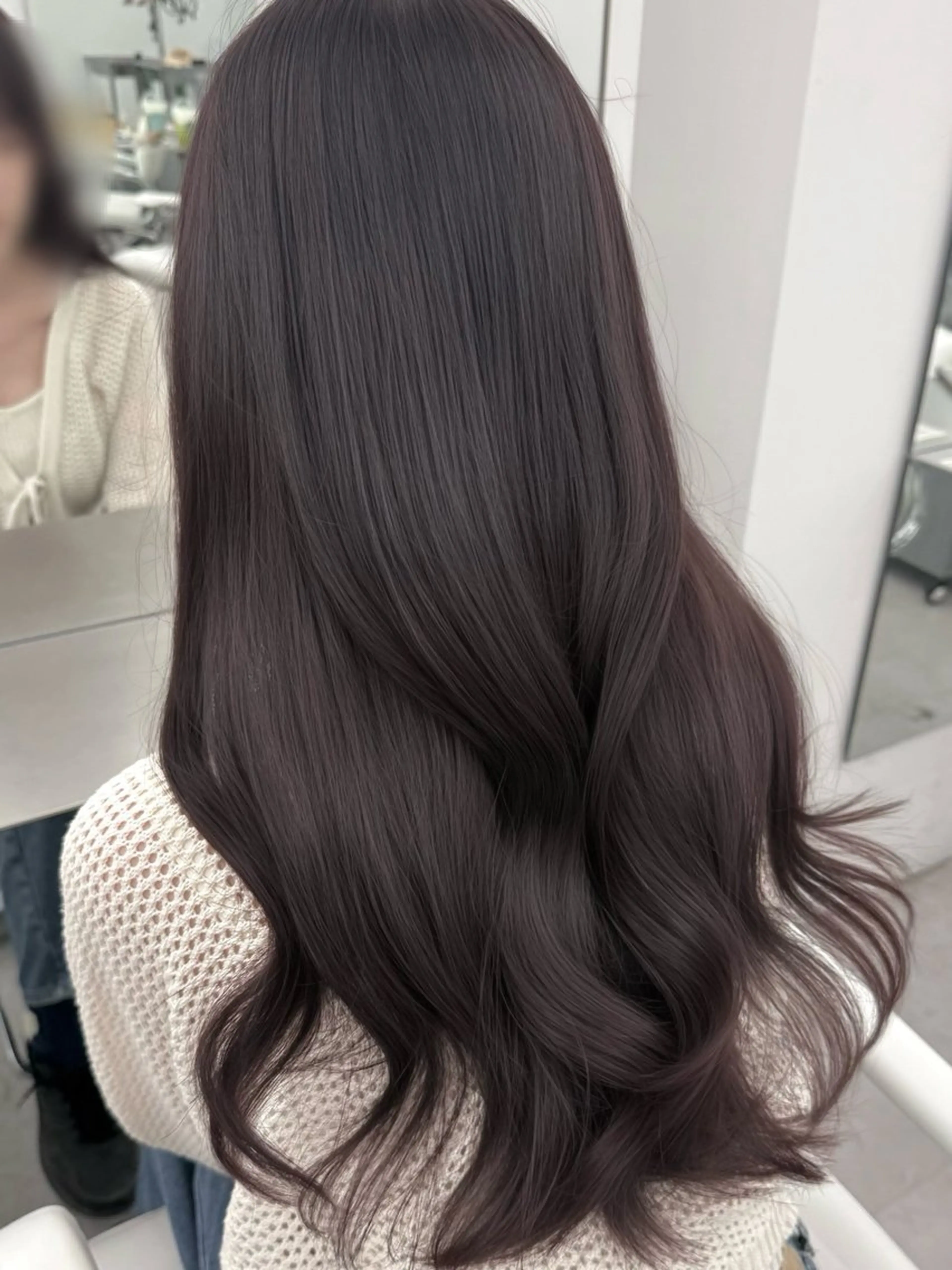 セミロング カット ヘアカラー トリートメント 失敗しない顔まわり× 小顔補正レイヤー難波のヘアスタイル