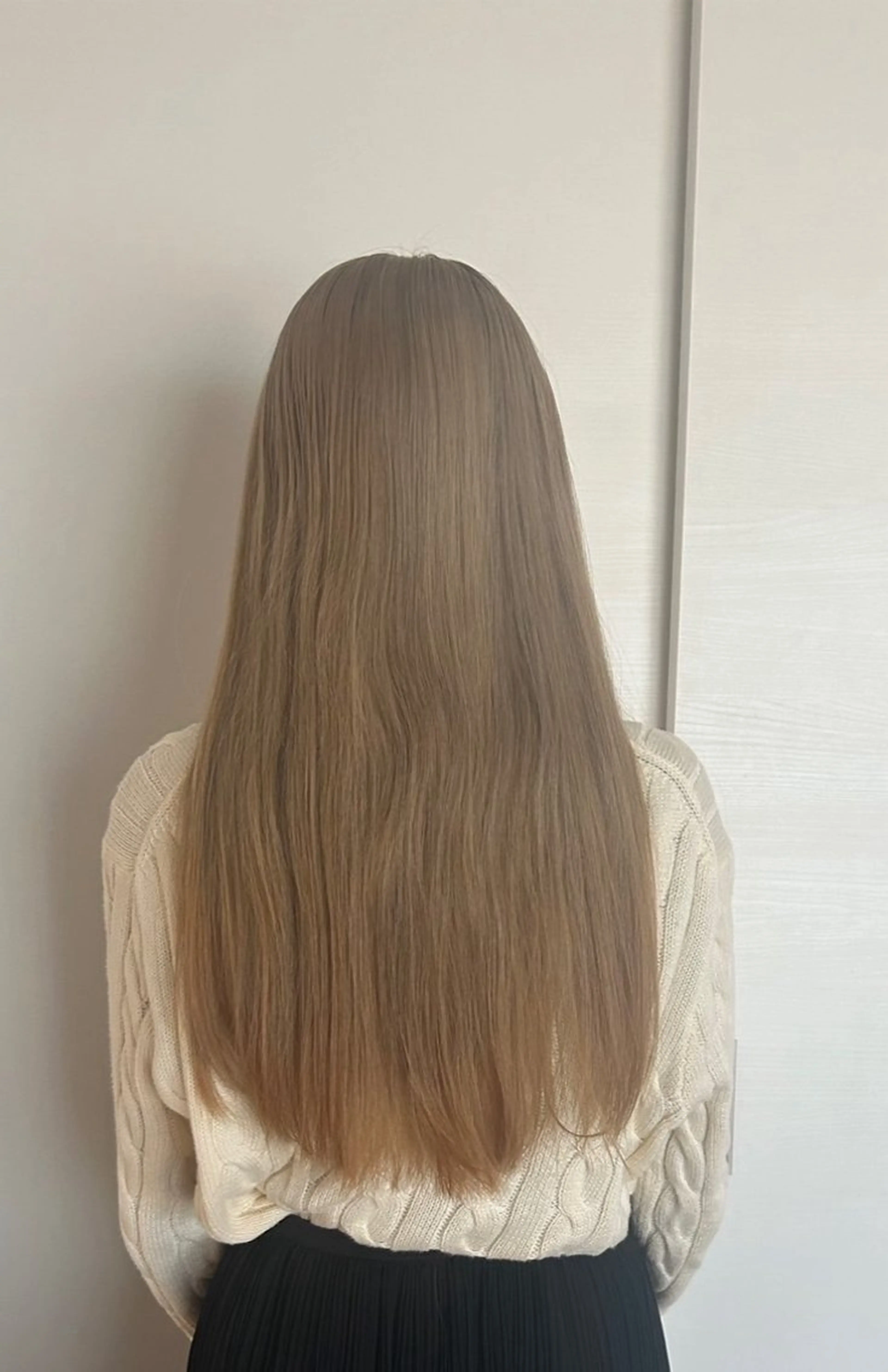 ロング カラー ブリーチ アトリエアレックス所属・中野 光瑠のヘアスタイル