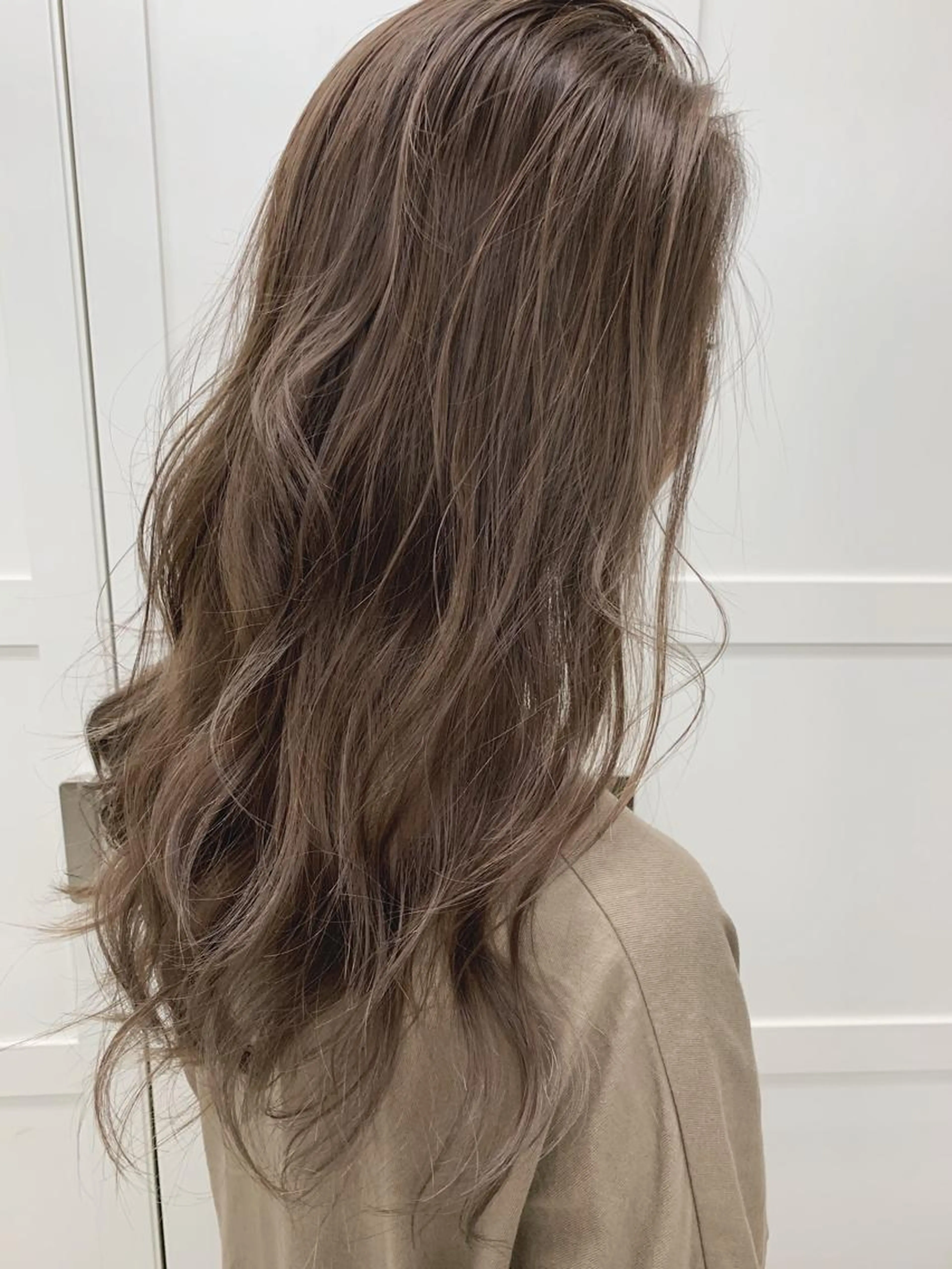 【平日限定クーポン☀️】カット＋外国人風カラー＋オラプレックス(ダメージ軽減の処理剤＋クイックTrの写真