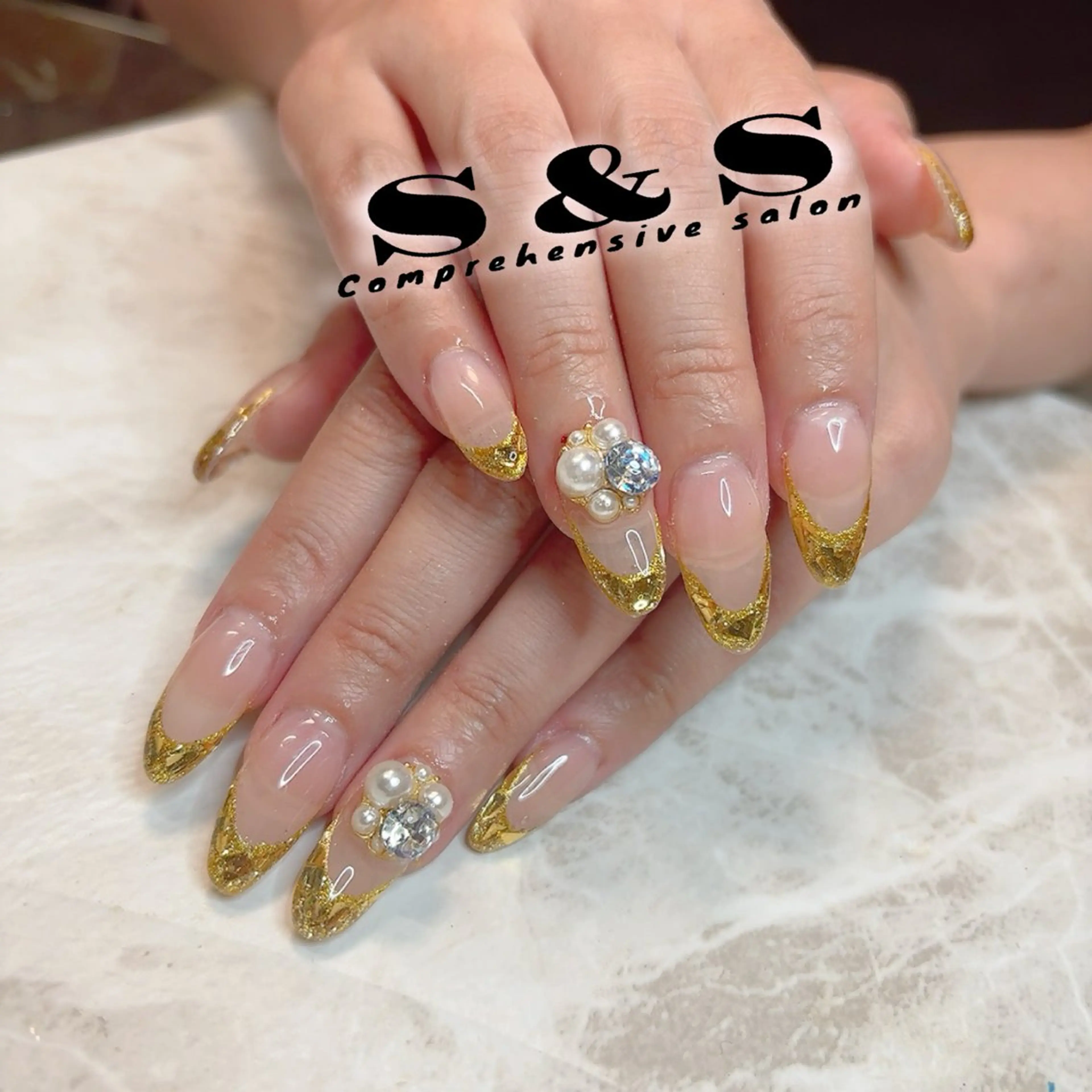 ネイル フレンチネイル ガラスフレンチ ゴールド ゴージャス S&S 村田小百合のネイルデザイン