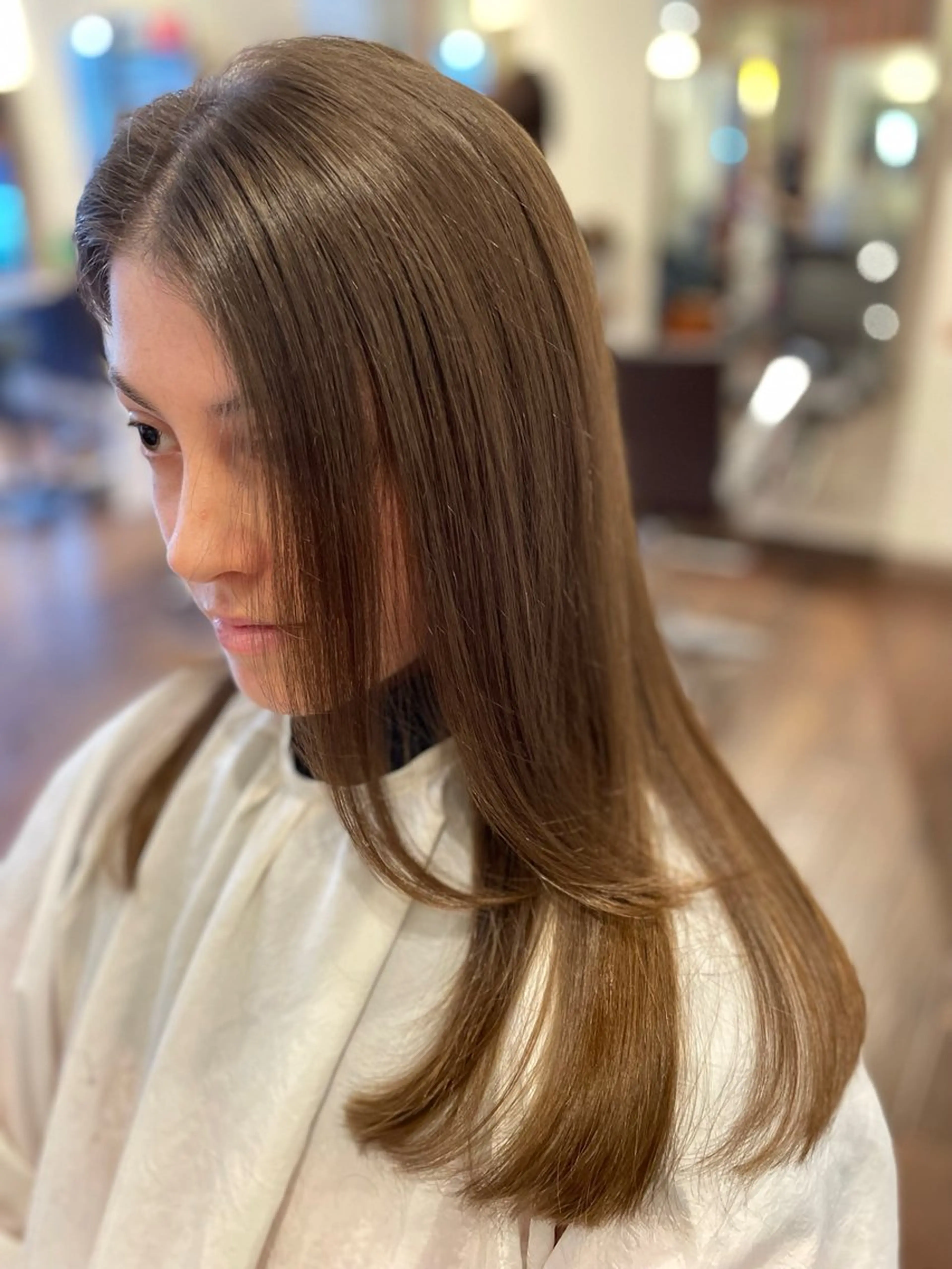 ロング AFLOAT SAYURIのヘアスタイル