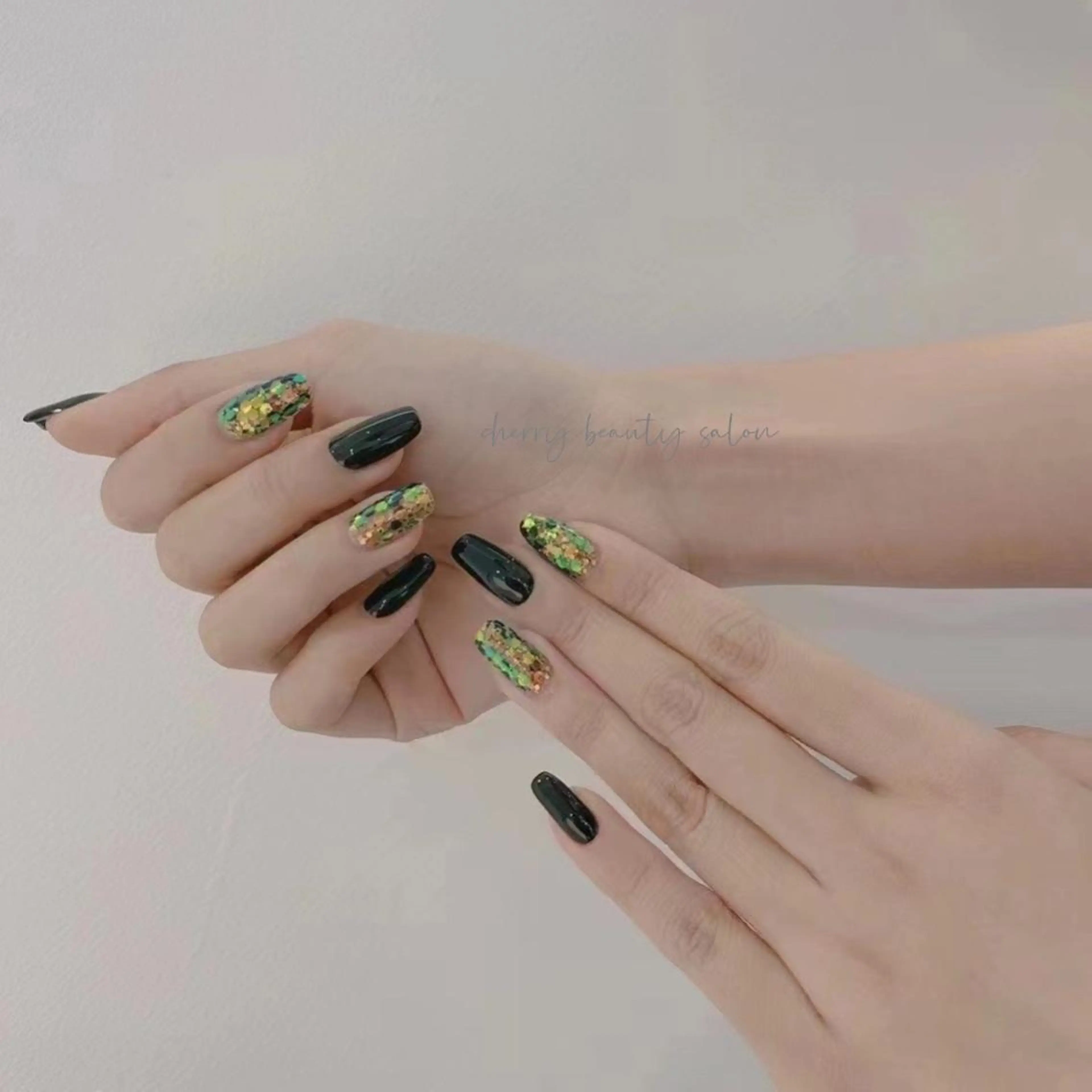 ネイル SAKURA 🍒のネイルデザイン