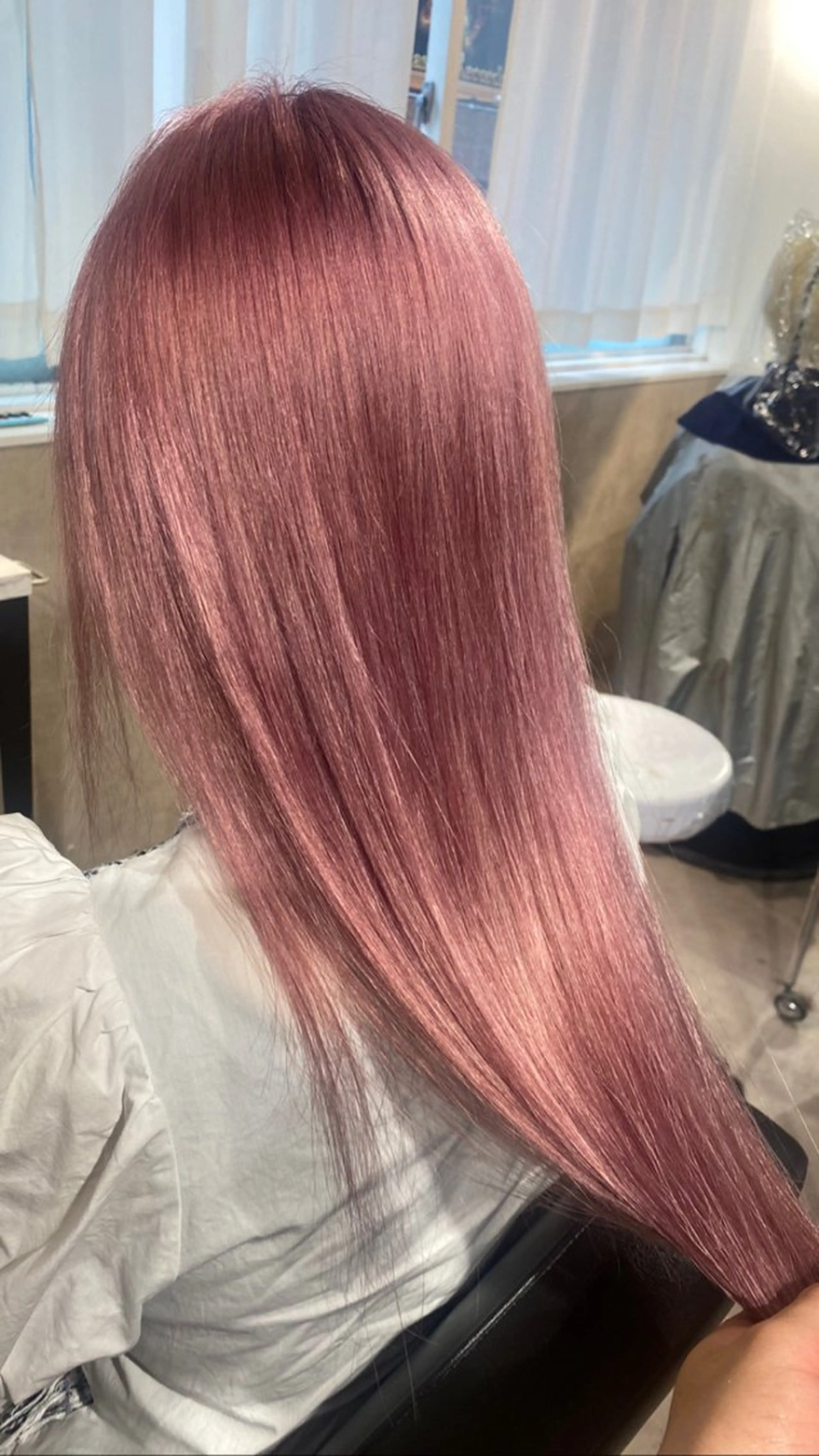 カラー ベージュカラー ブリーチ ハイトーンカラー ピンクカラー ピンクベージュ ヘアカラー Seleneコウキ ブリーチ/ハイトーンのヘアスタイル