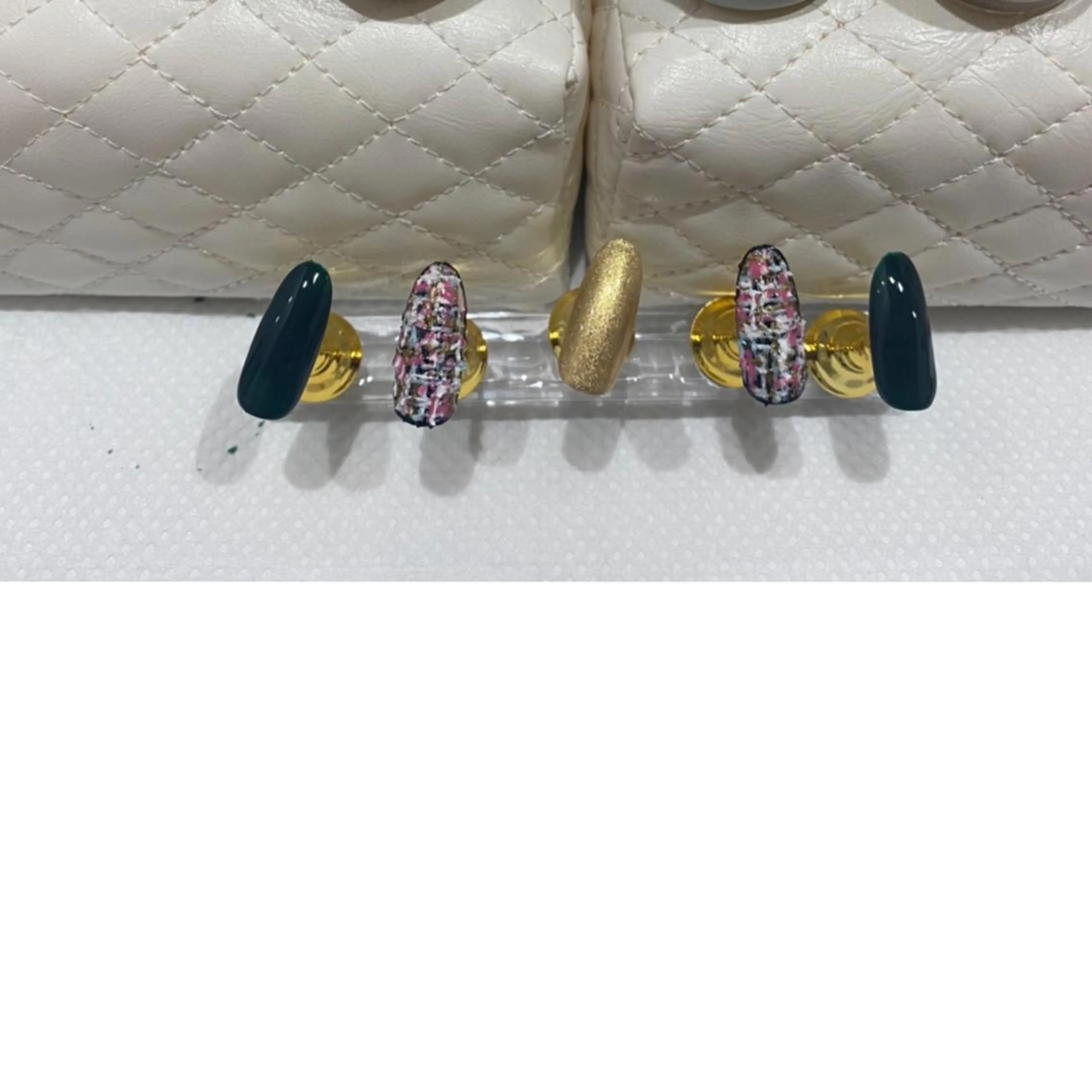 ネイル NAIL Salon IP所属・長谷川 奈緒美のネイルデザイン