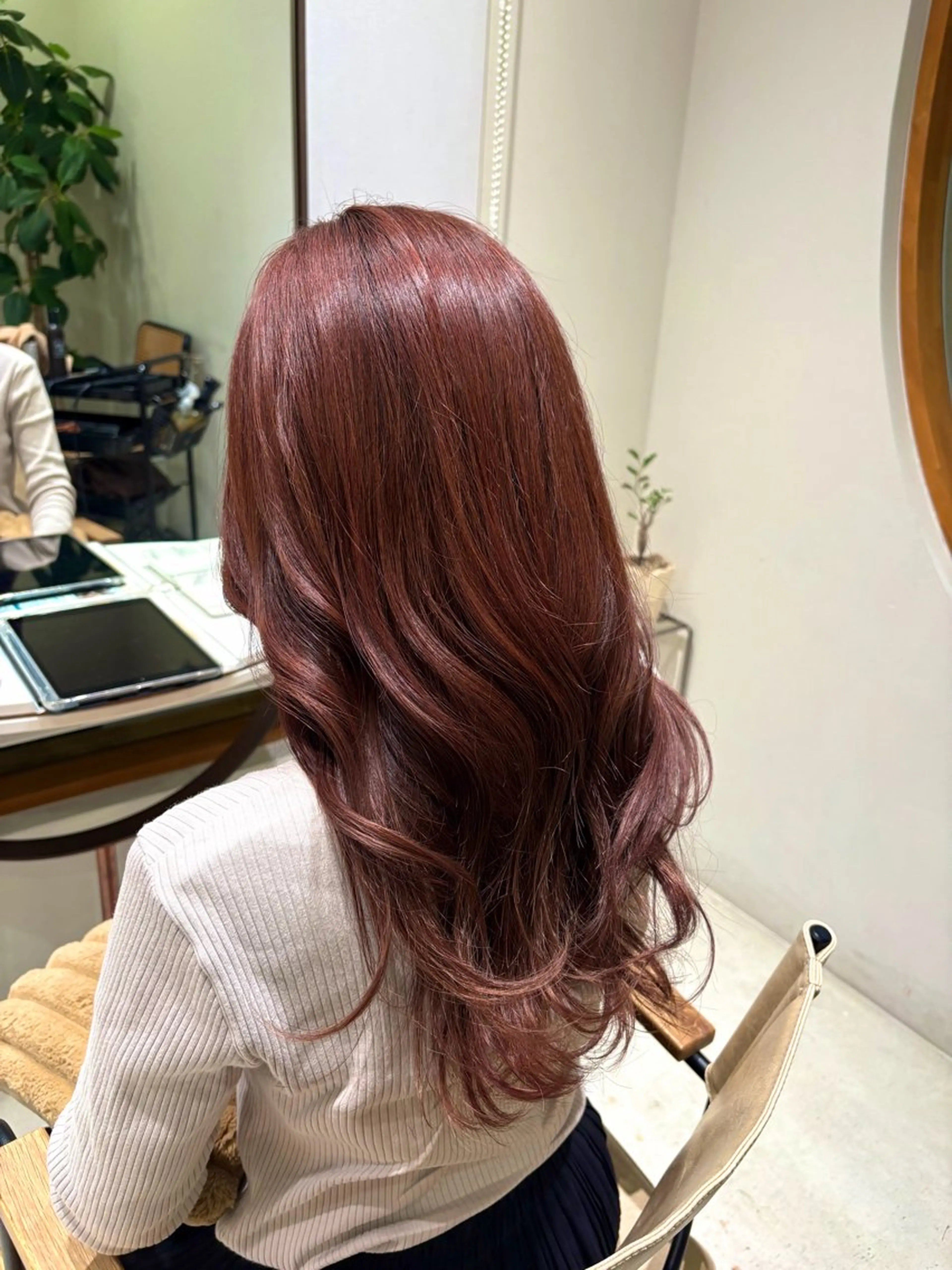 ロング カラー 櫻井 莉子のヘアスタイル