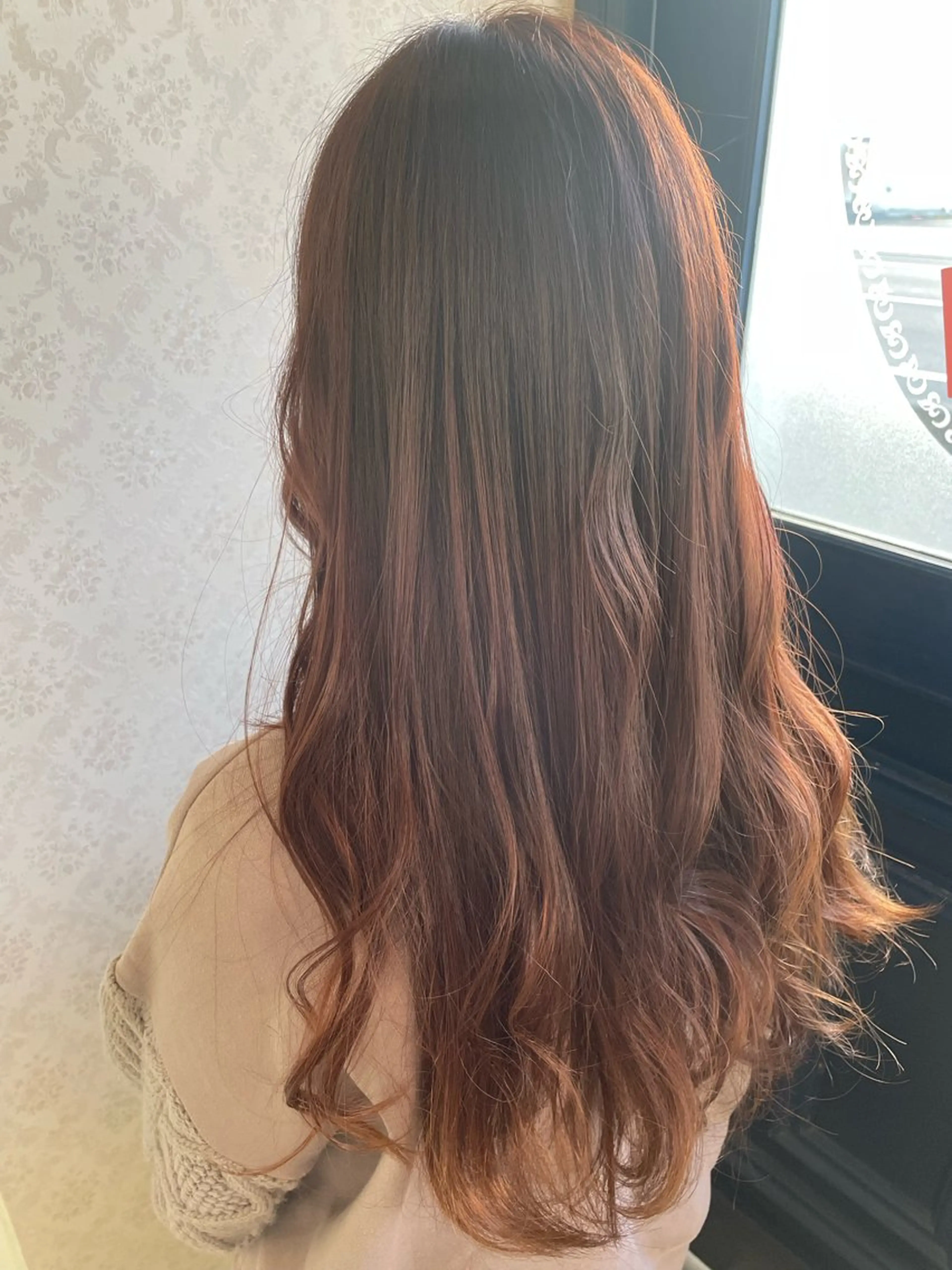 ロング ヒヨシ ルナのヘアスタイル