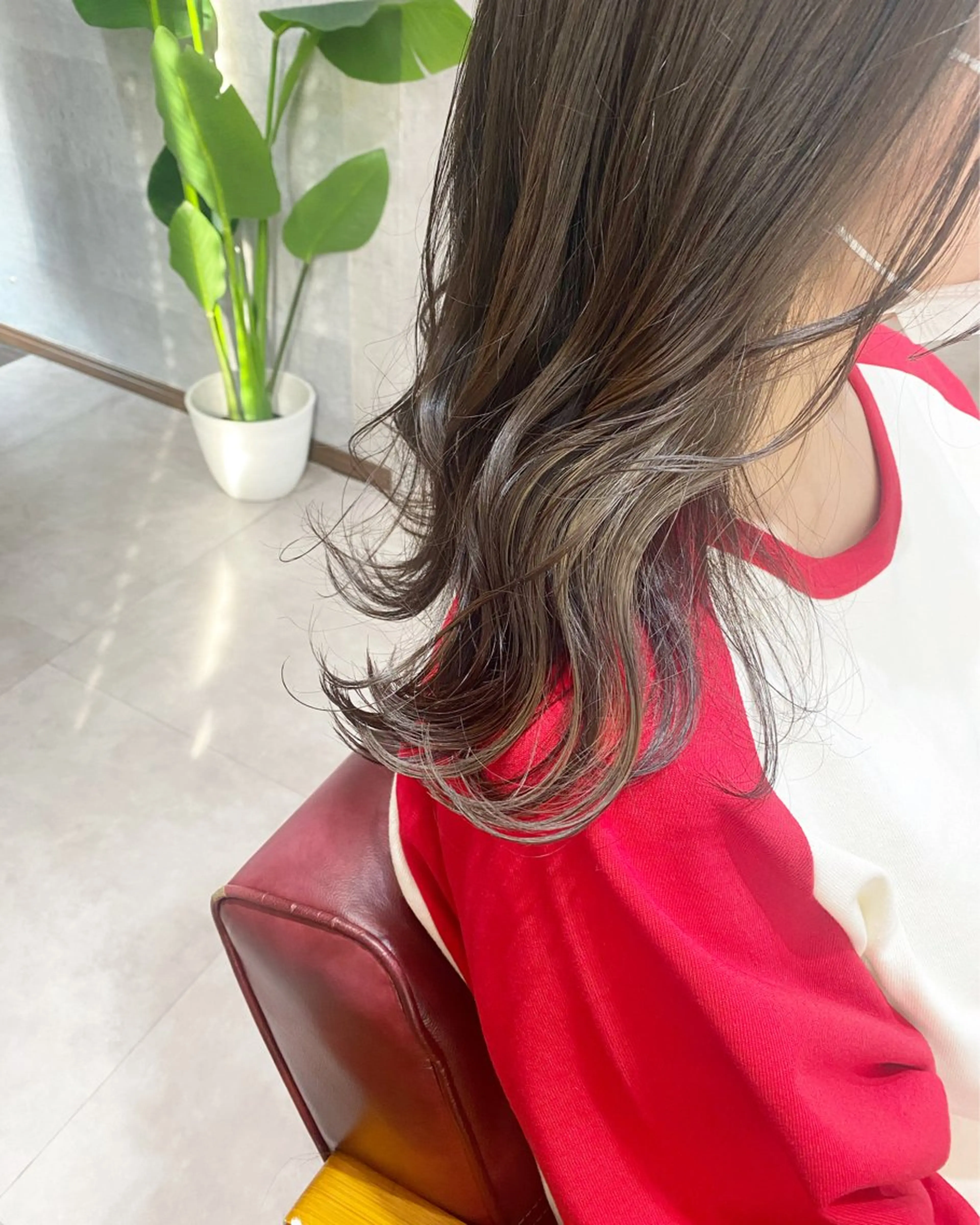 ミディアム カラー YU-KA ✂︎ROSSOのヘアスタイル