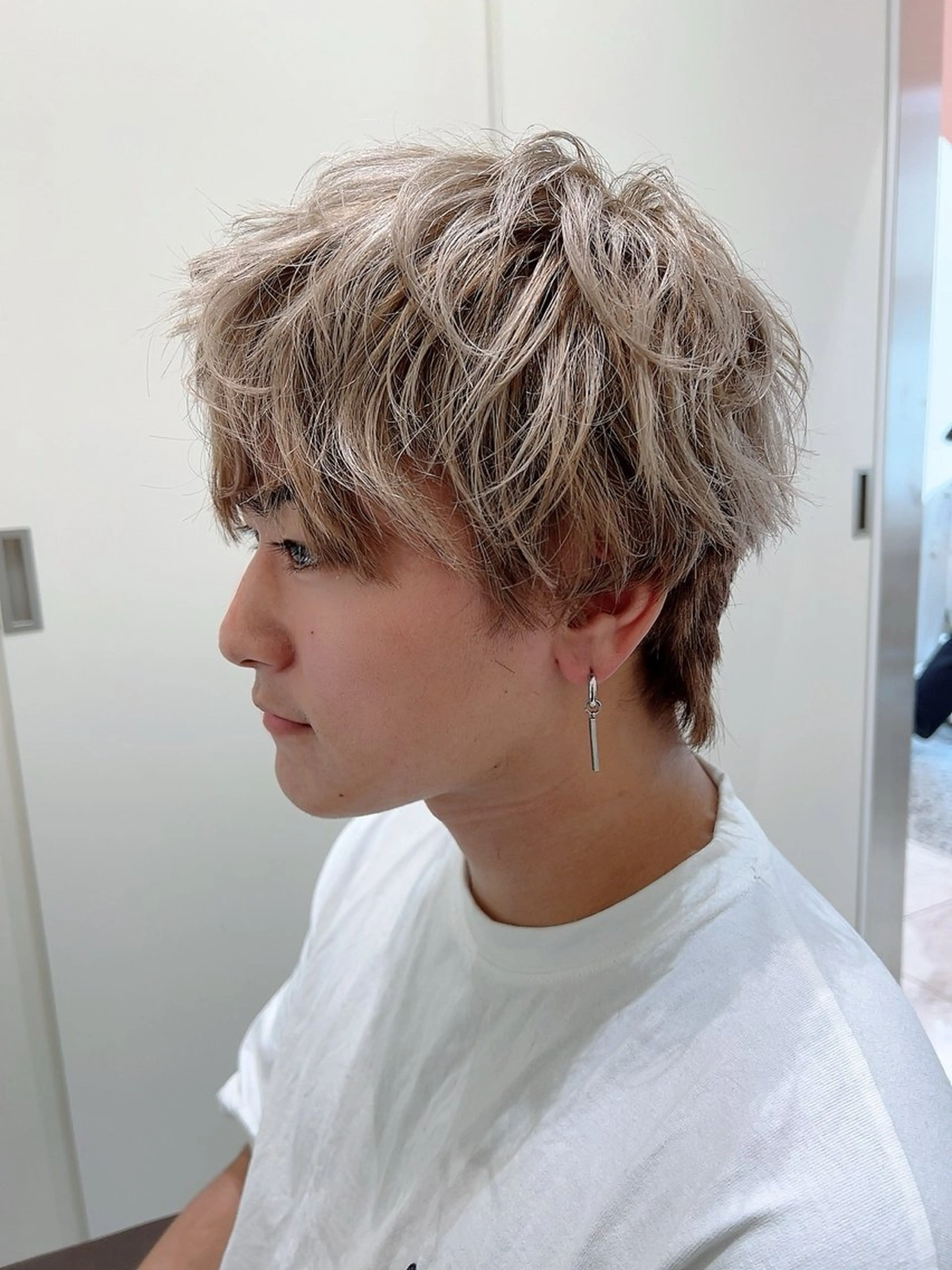 カラー カラースペシャリスト ・齊藤 羽瑠輝のヘアスタイル