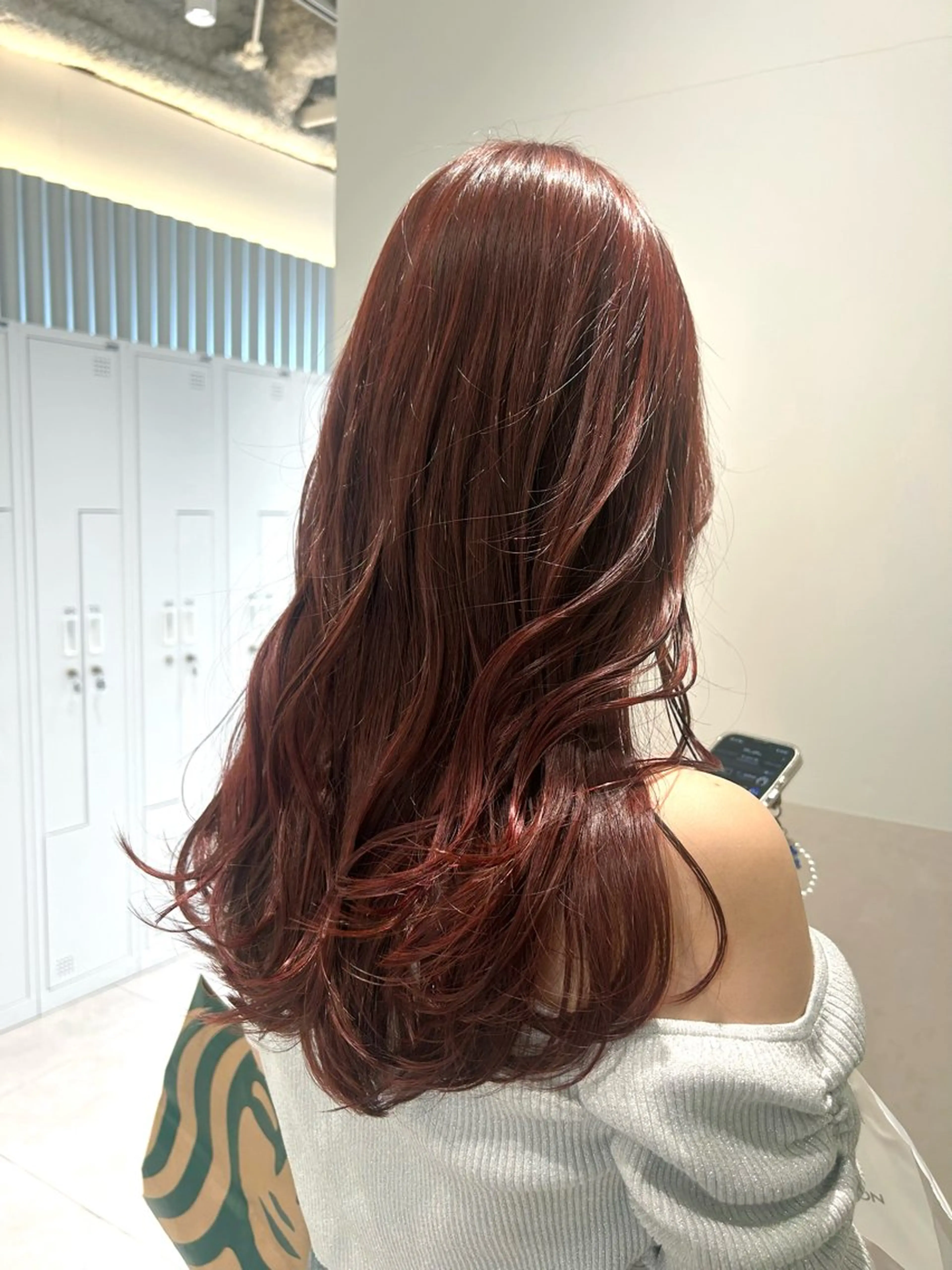 ロング カラー ブリーチ ブリーチなしカラー レッドカラー 光透け髪🫧 moekaのヘアスタイル