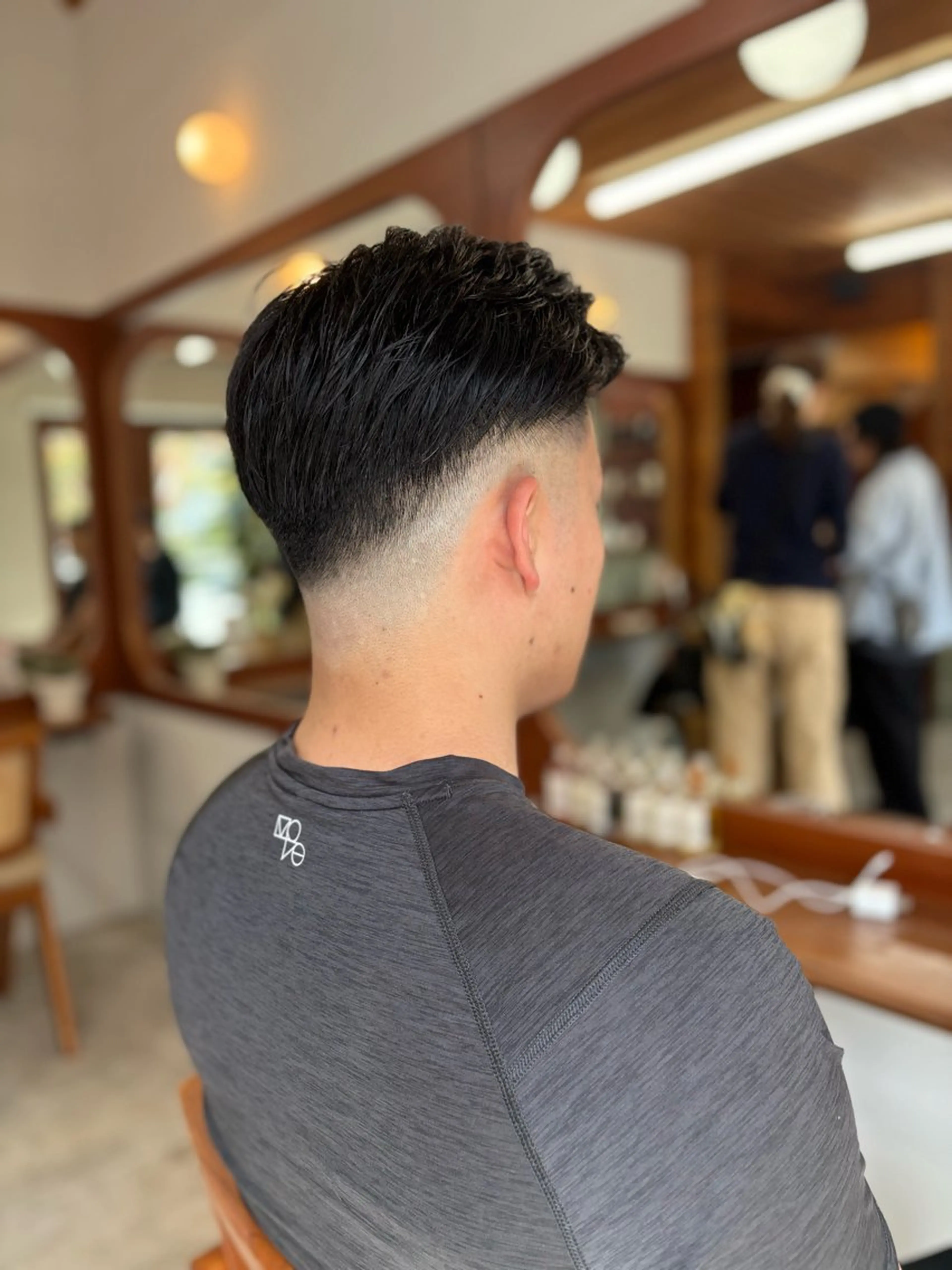 メンズ フェードカット カット ヘッドスパ 五十嵐 雄毅のヘアスタイル