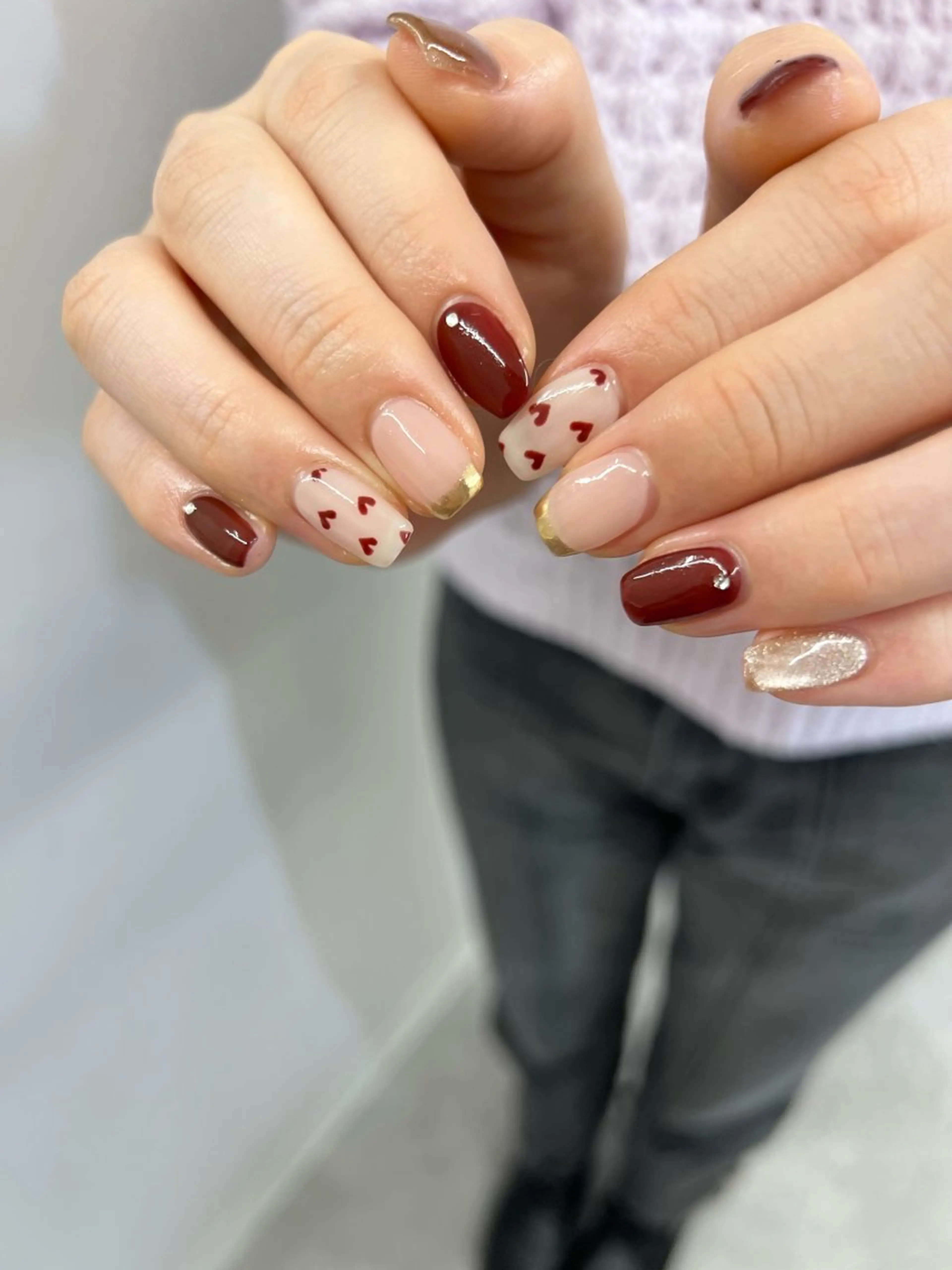 ネイル ボルドー ジェルネイル ゴールド ハート マグネットネイル ハンドネイル ハンドケア Bana_ Nailのその他イメージ