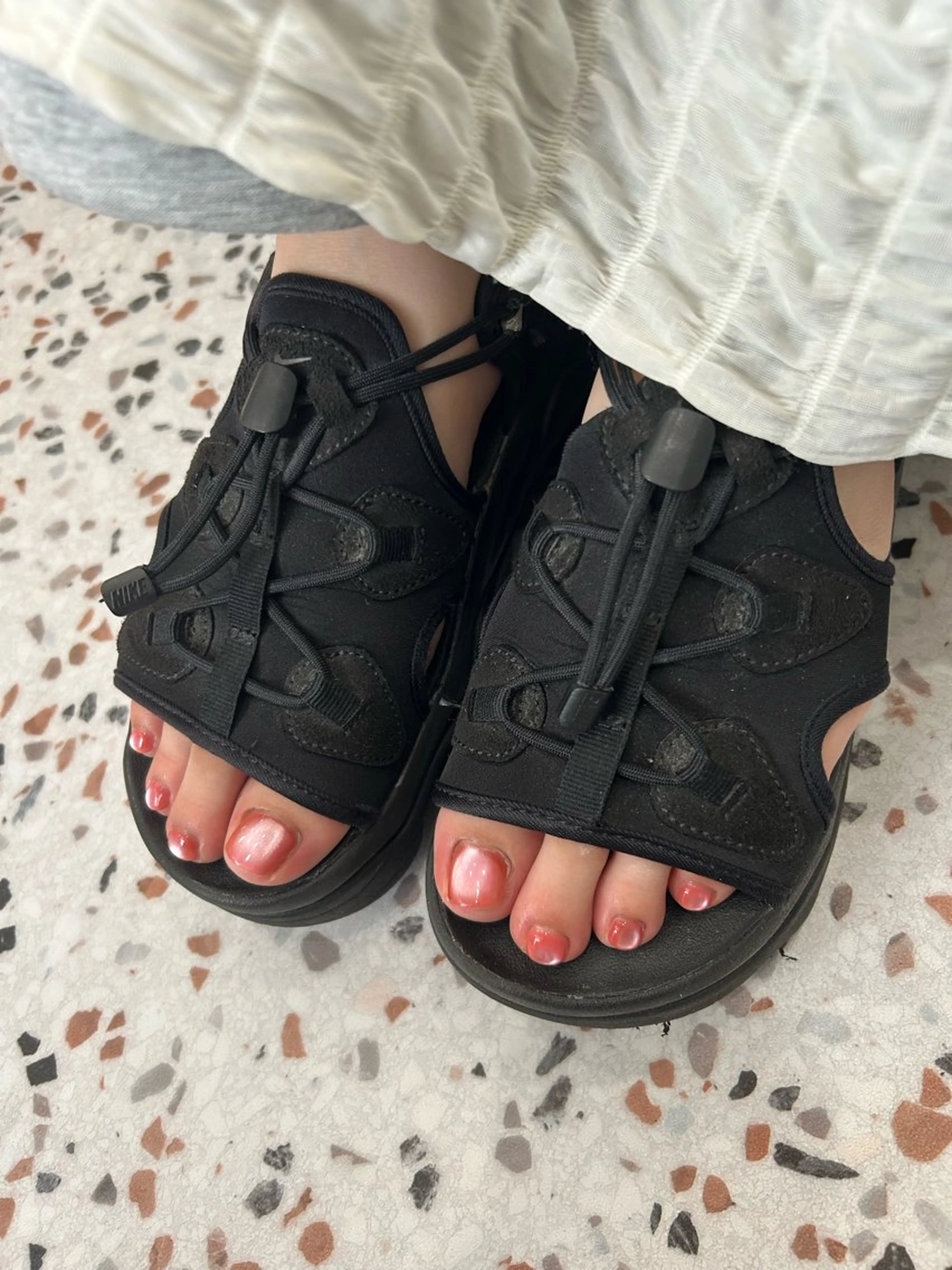 ネイル フットネイル 小松 千冬snazzyのネイルデザイン