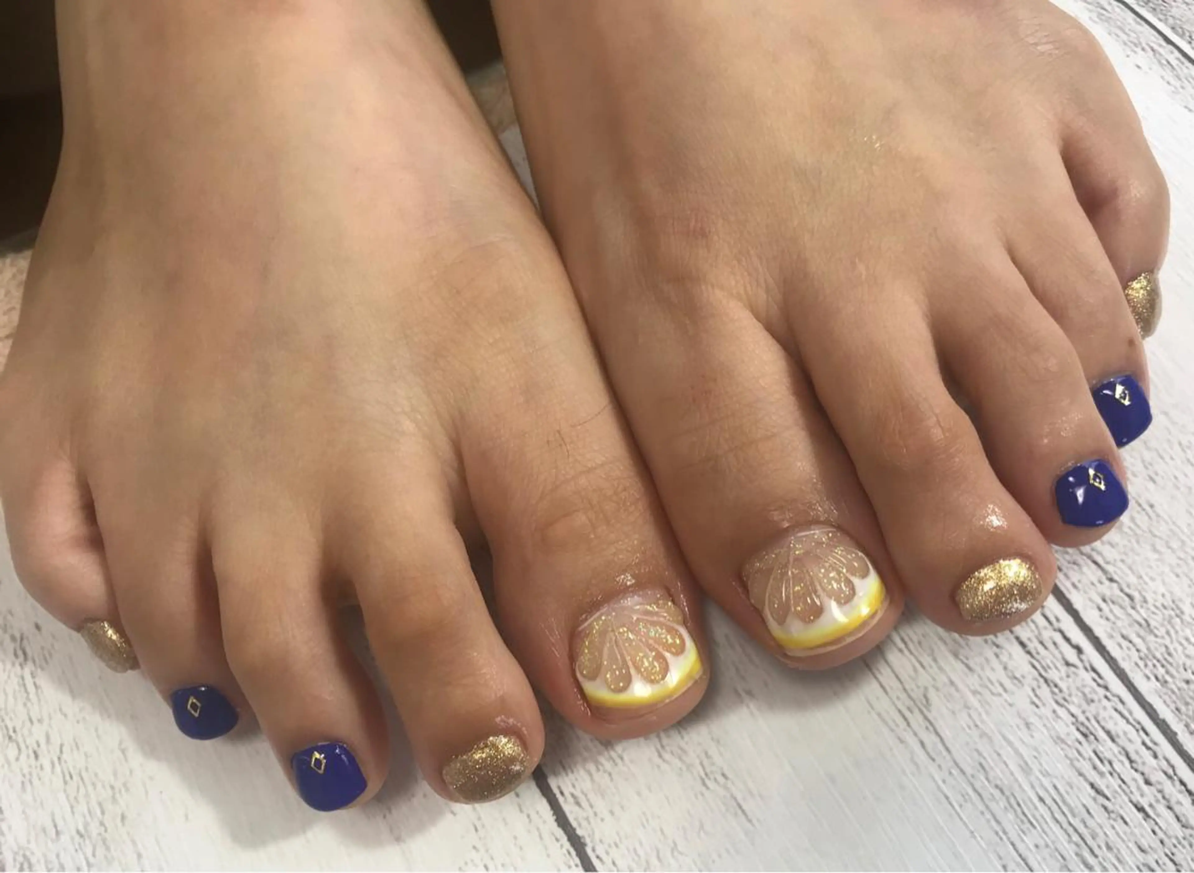 ネイル フットネイル NAIL Nutsのネイルデザイン