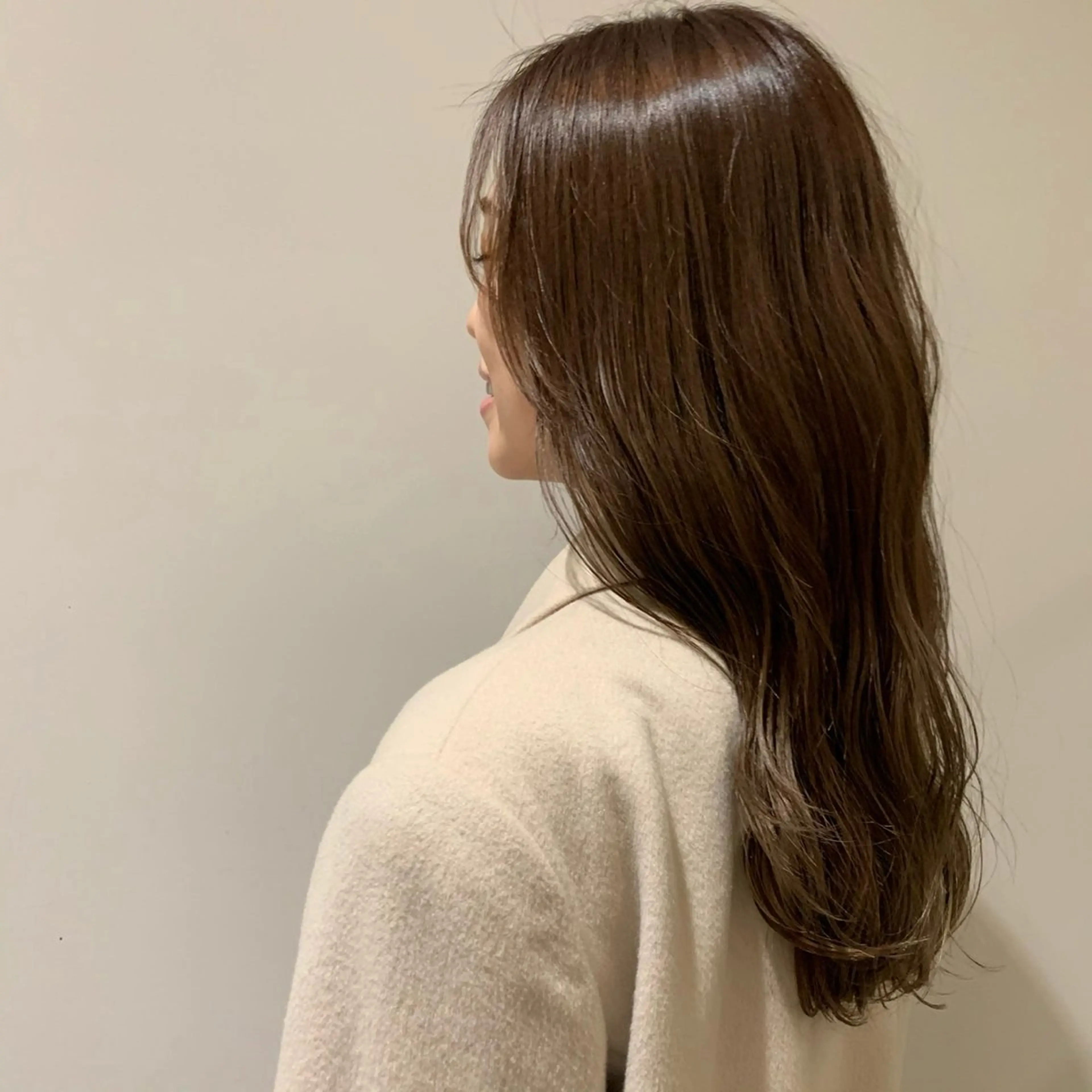 カラー BELLA所属・井上 紗和のヘアスタイル