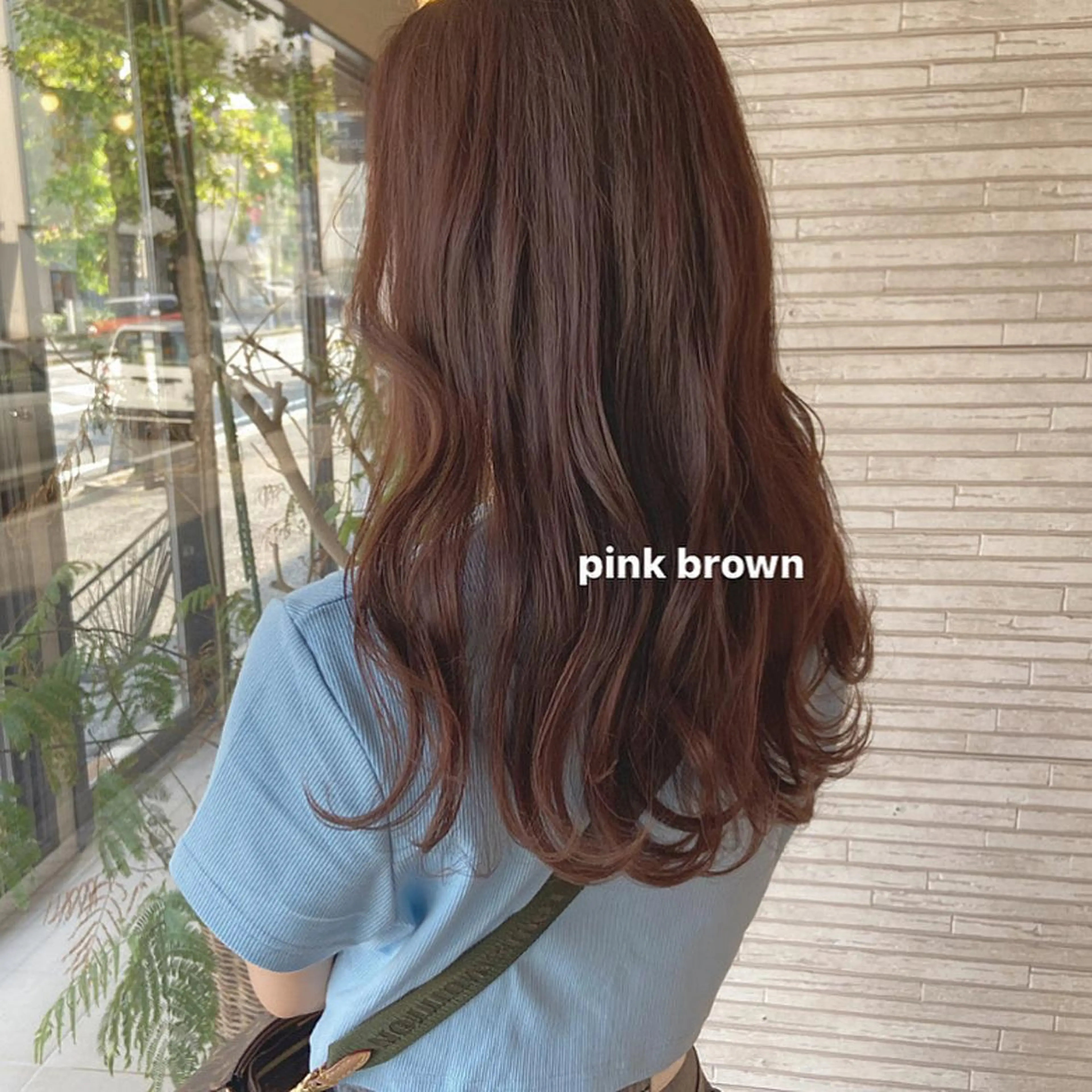 セミロング ピンクブラウン 小玉 杏華のヘアスタイル